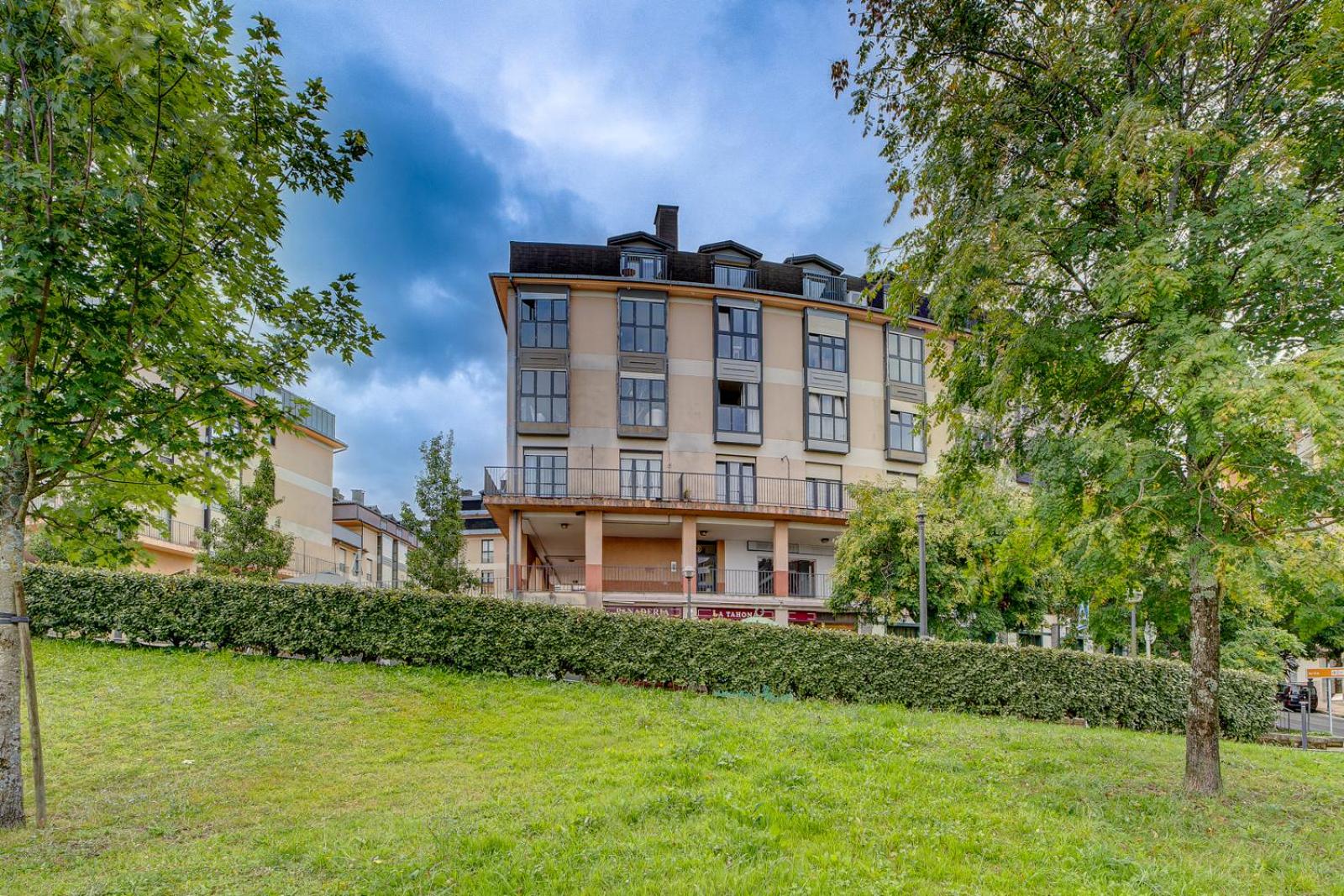 Luminoso ático con terraza, Irún, Parking, 4Pax