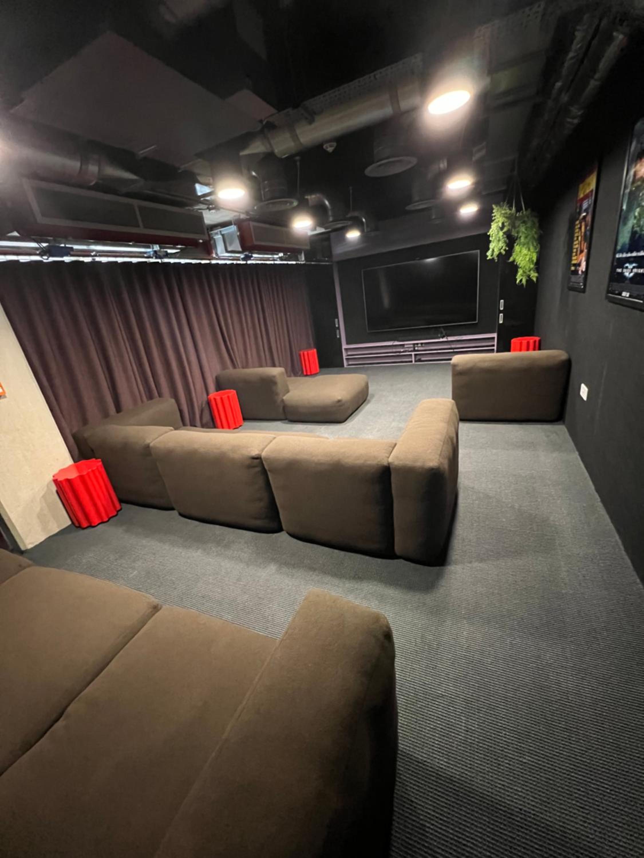 meeting & event spaces