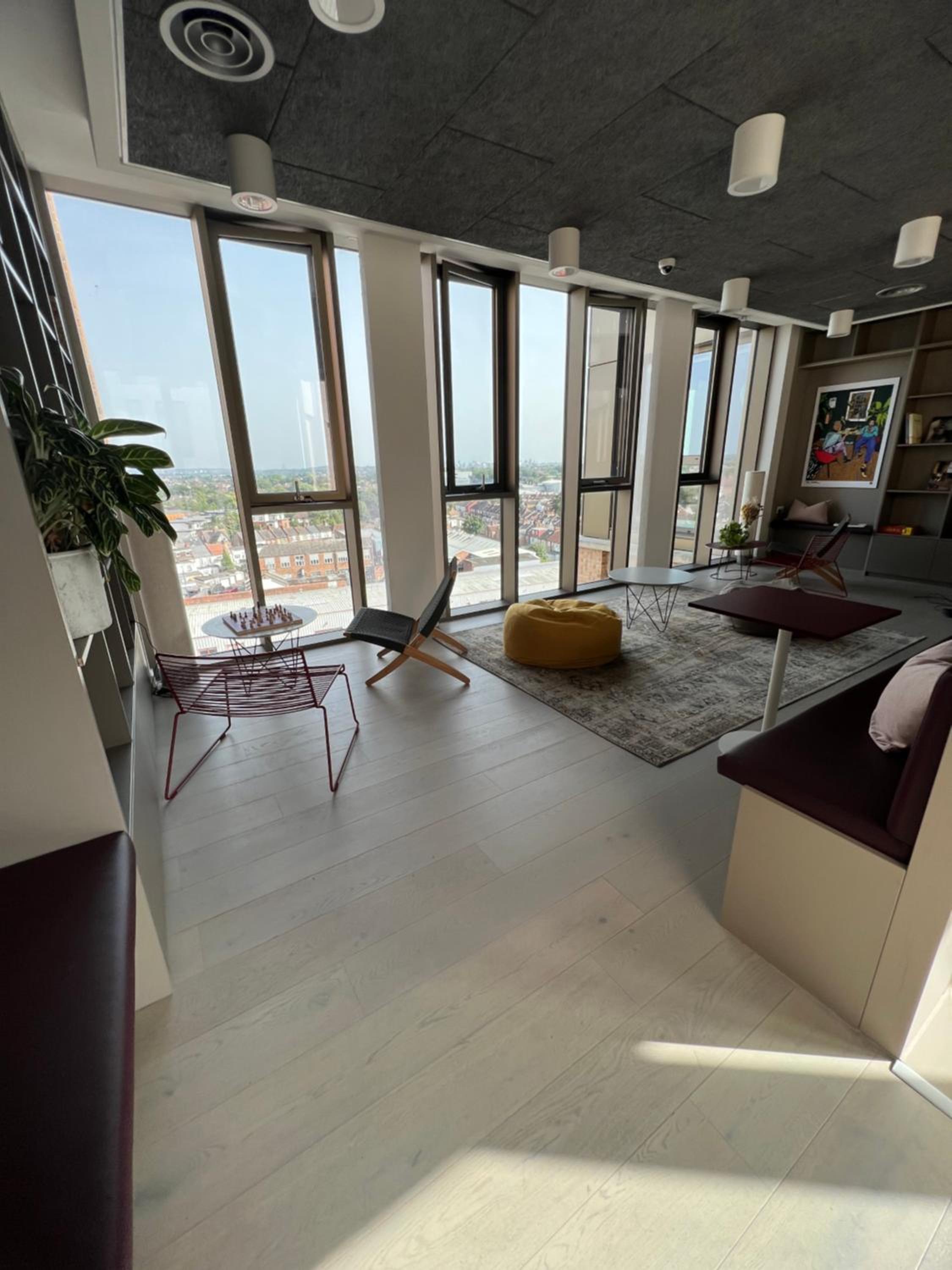 lounge