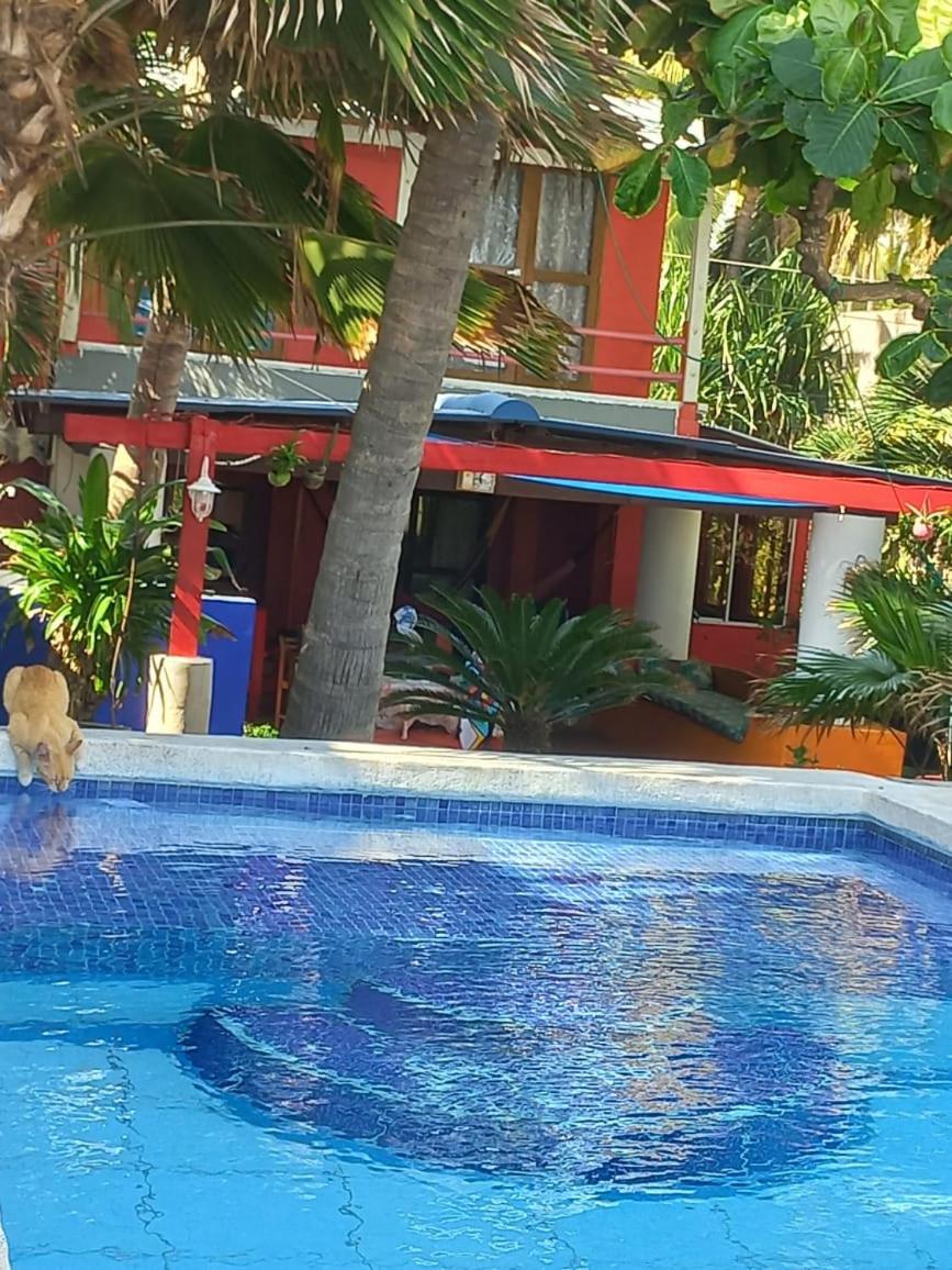 MARDEORO BEACH HOUSE