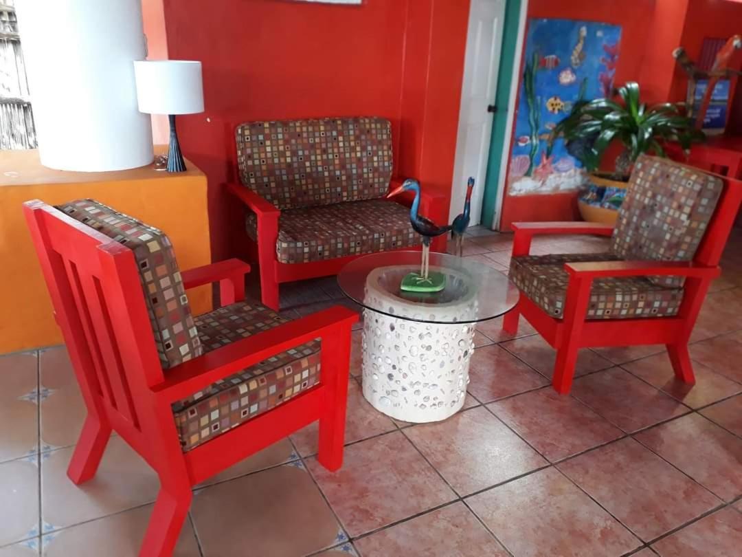 MARDEORO BEACH HOUSE