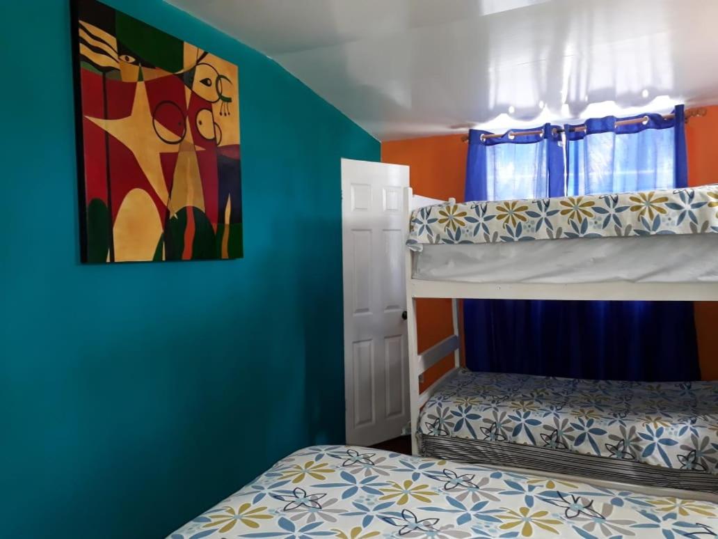MARDEORO BEACH HOUSE