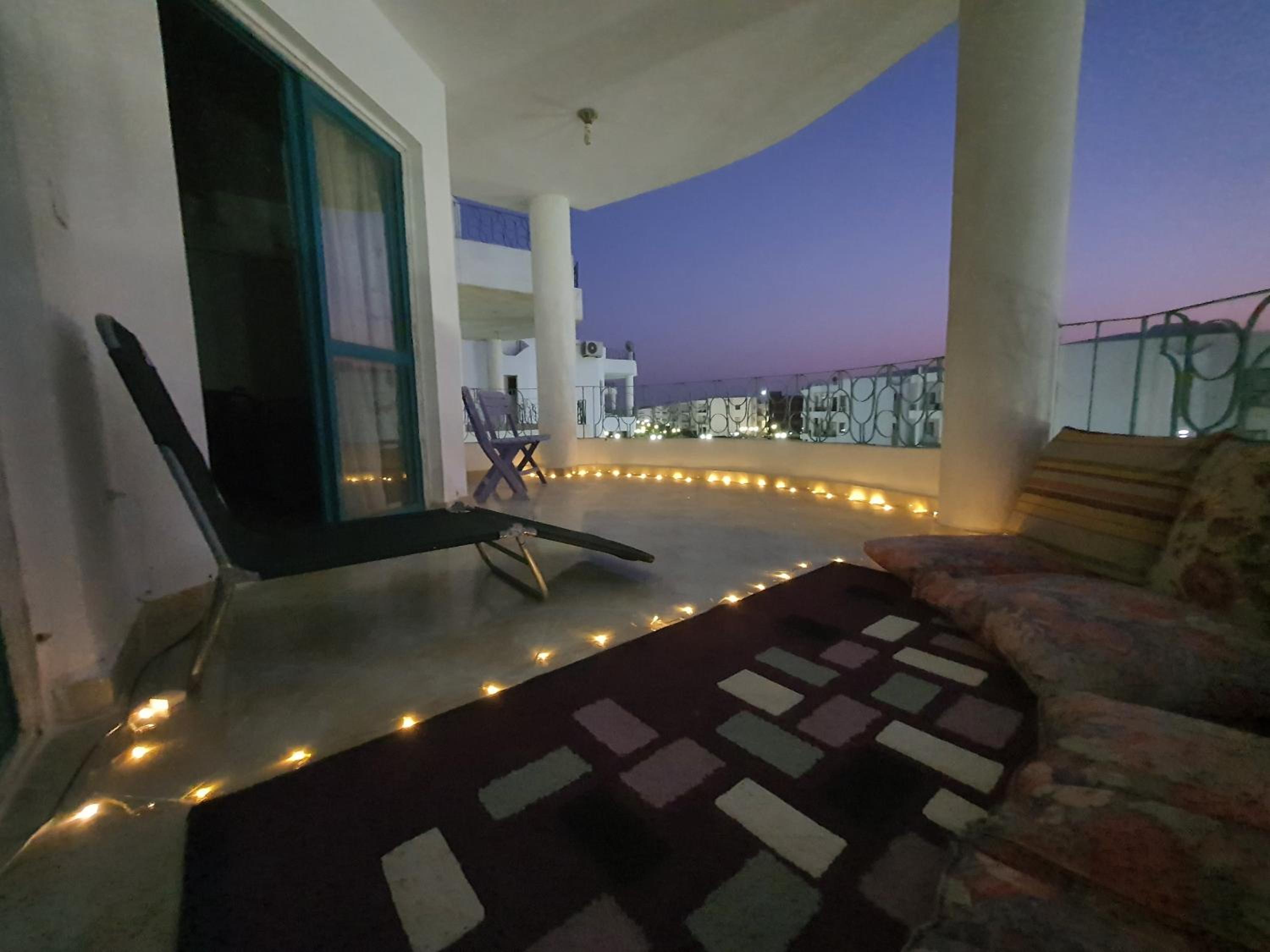 Relaxed sea view chalet