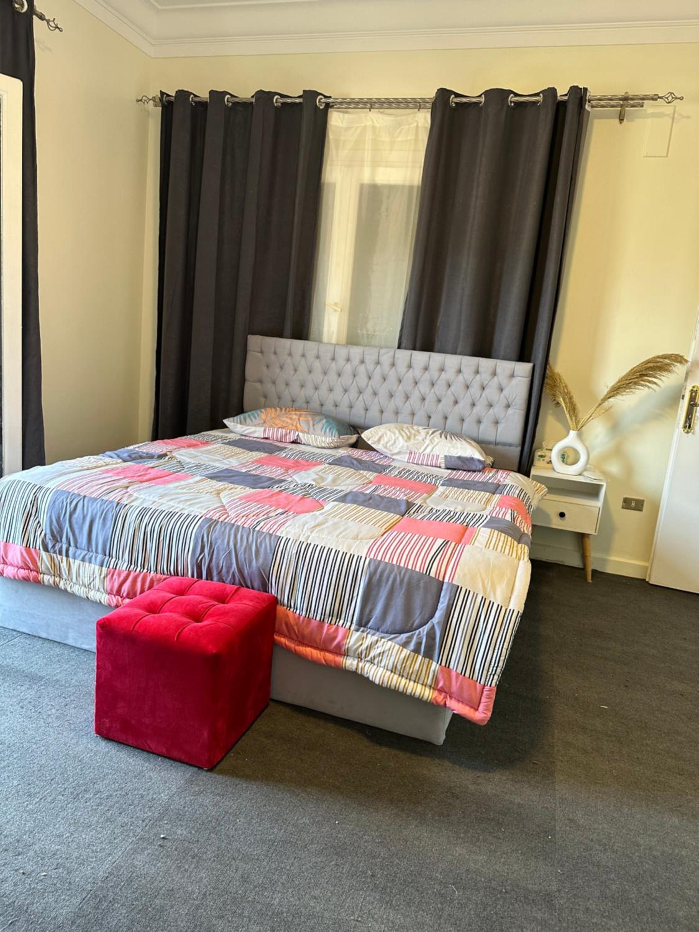 Elegant room in the city center