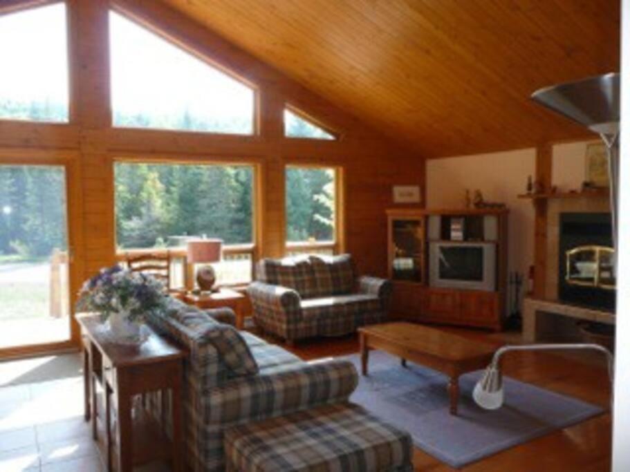 Chalet L'Érable Mont-Tremblant/Lac Supérieur & SPA
