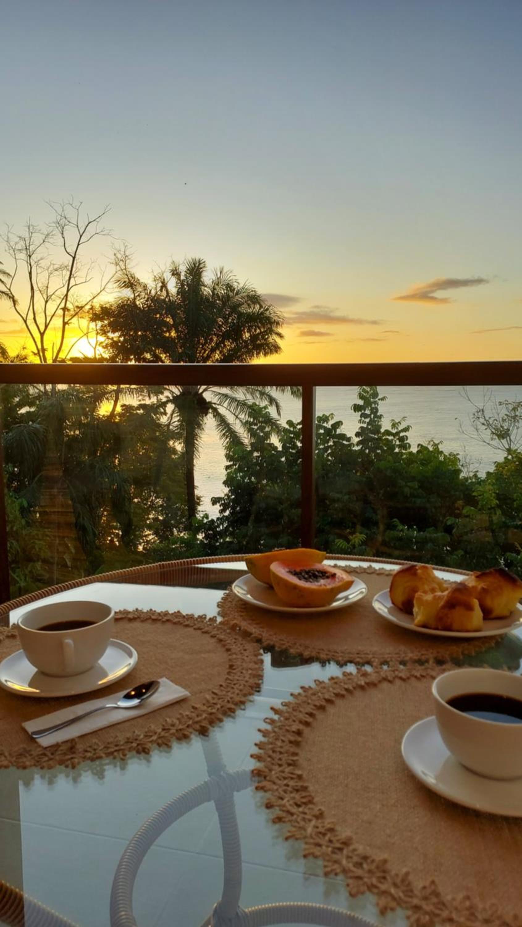 Apartamento vista mar, luar do Morro, amerigo 215