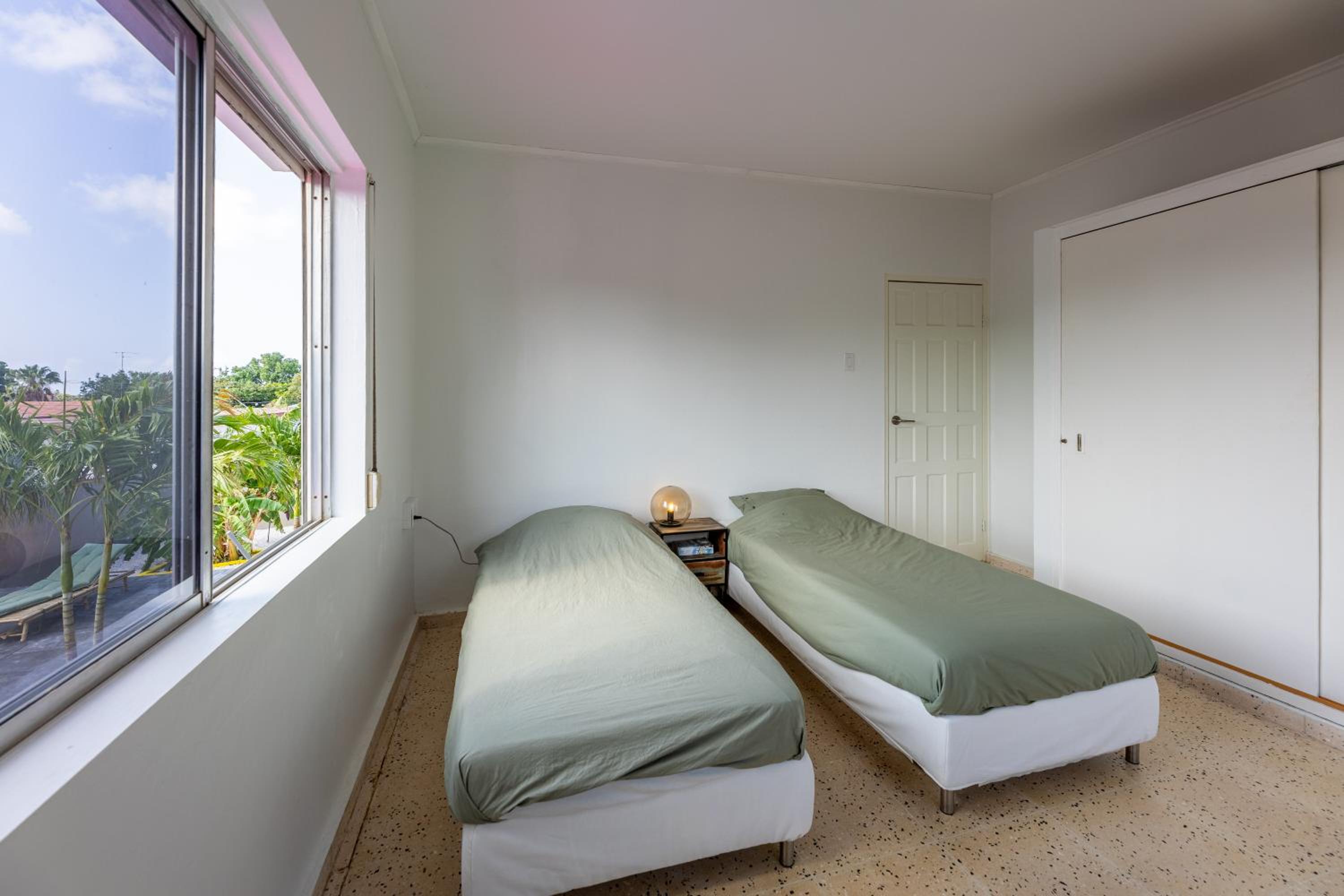 Familiewoning met privé zwembad