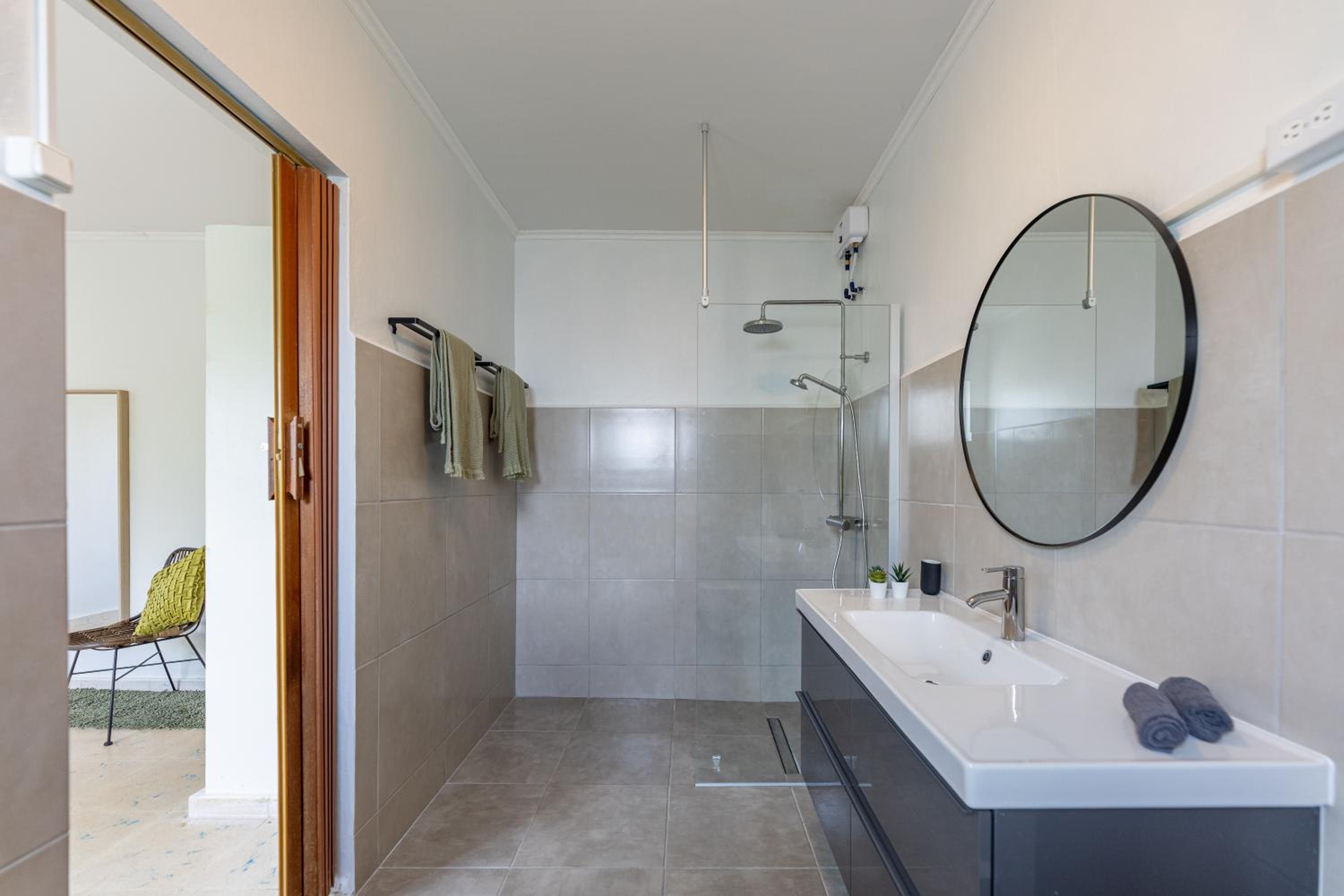 Familiewoning met privé zwembad