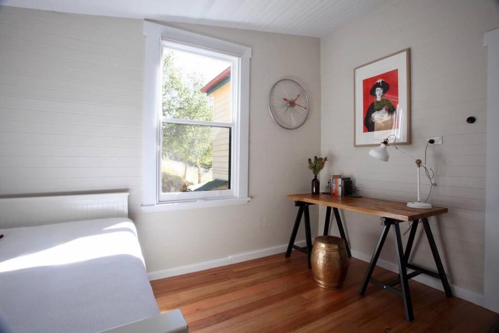 Explore Derby from Gorgeous Home with Outdoor Bath