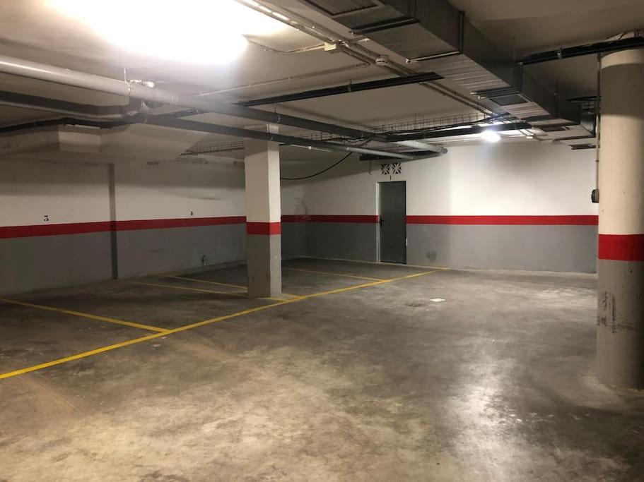 Luminoso apartamento con garaje en el centro