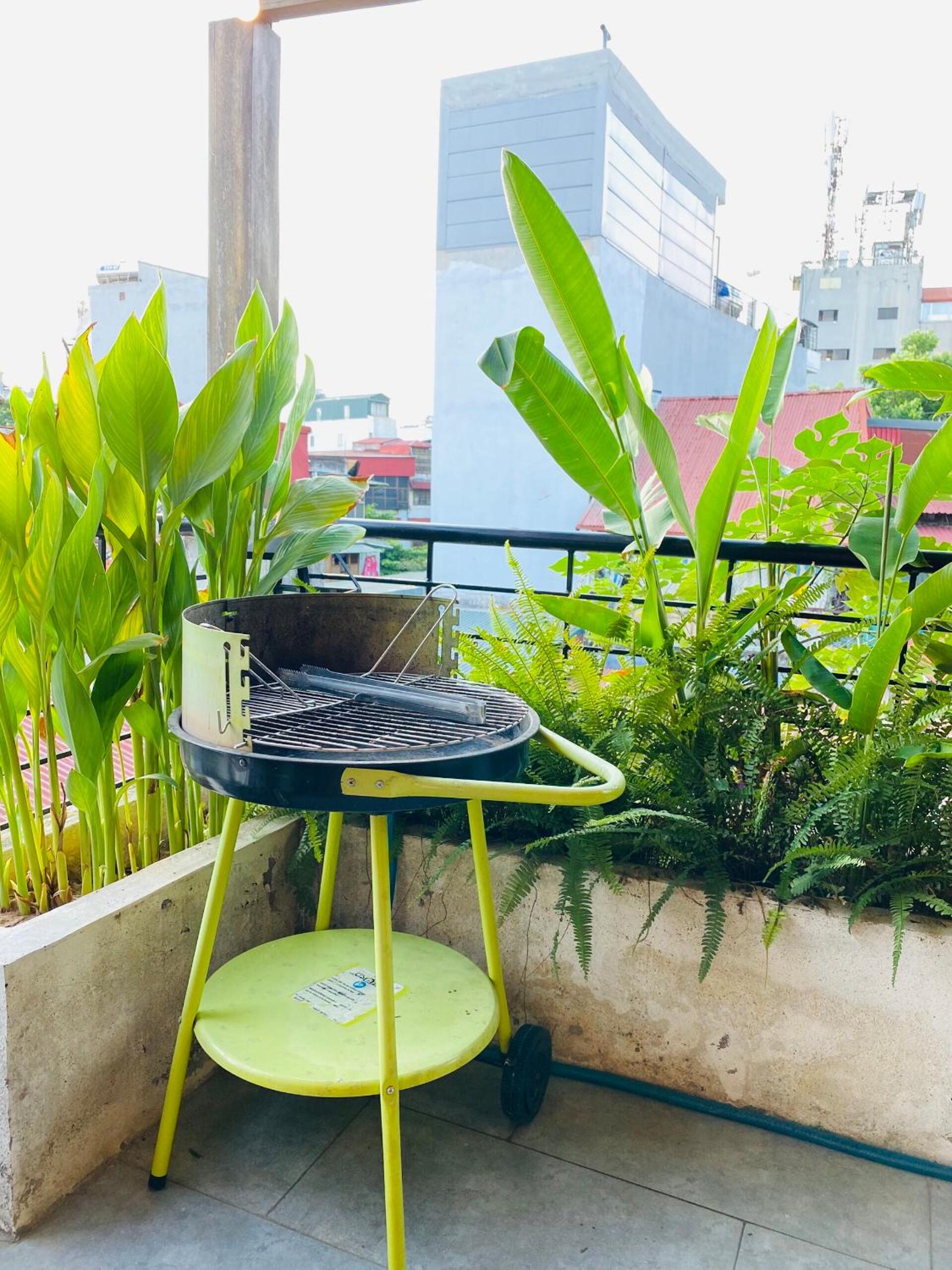 Penthouse/3BR/Terrace/Hot tub/2WC/2' to Hoankiem Lake & Ta Hien Beer street