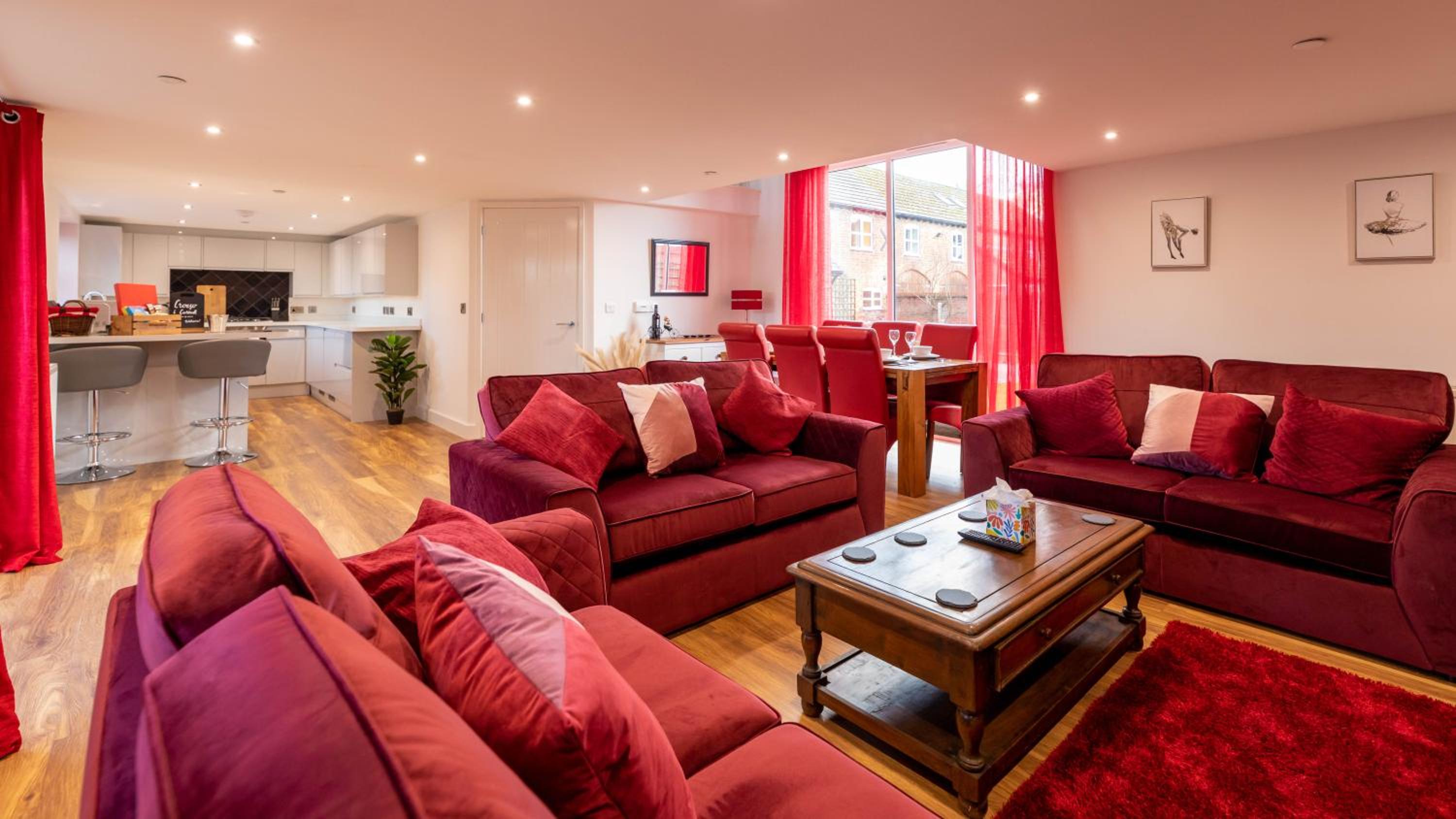 Caer Fedwen Barns Cariad Spacious self catering 3 bed Group Getaway Luxury Cottage with Private Hot Tub view 2
