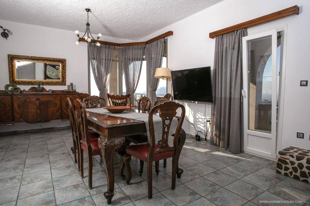 Villa Anna with Panoramic sea views view 4
