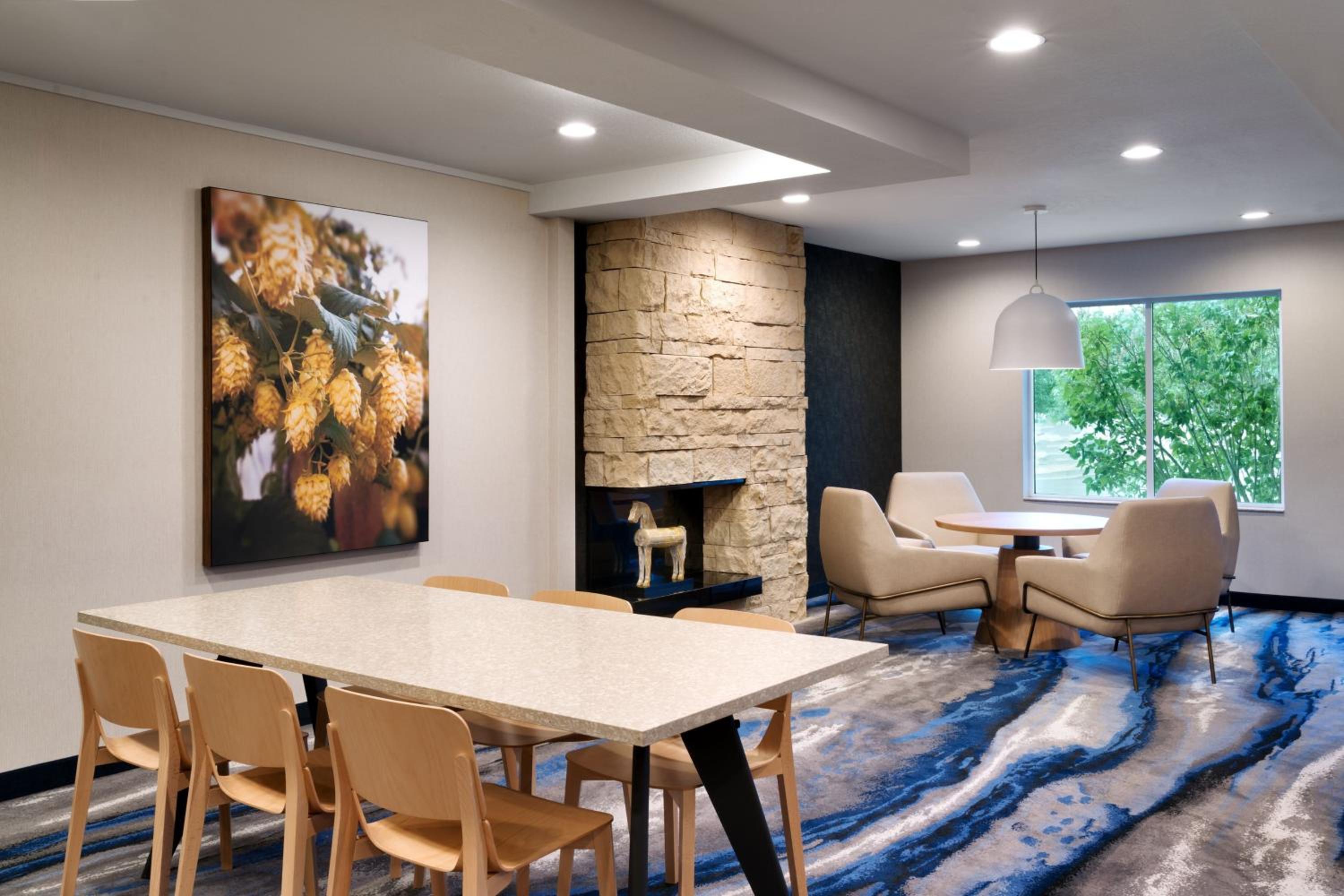 Yakima Vacations - Fairfield Inn  Suites by Marriott Yakima - Property Image 3
