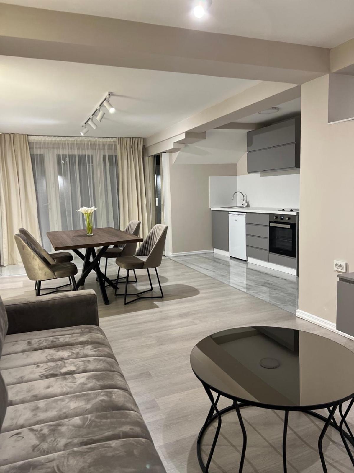 Kali Apartments