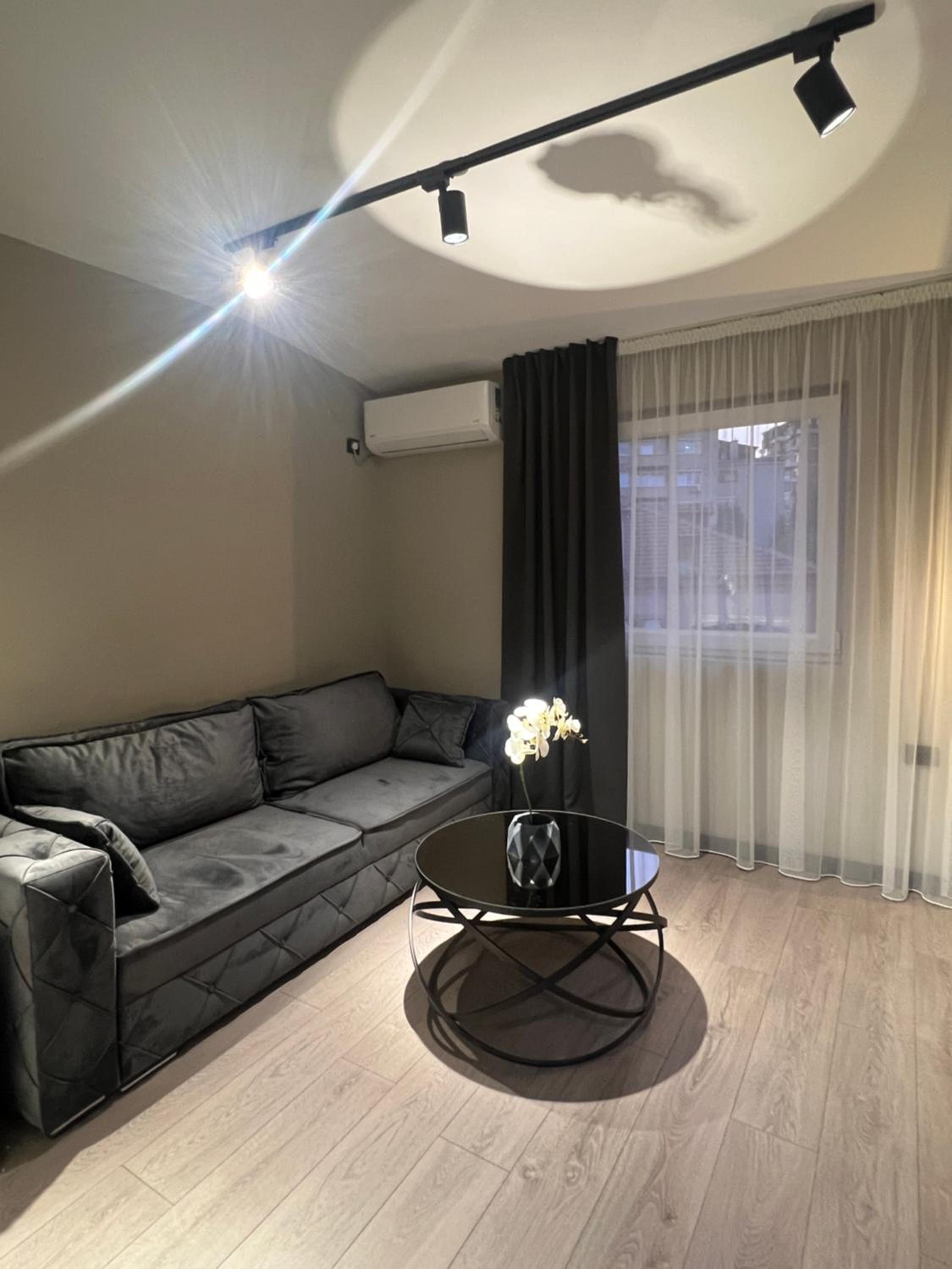 Kali Apartments