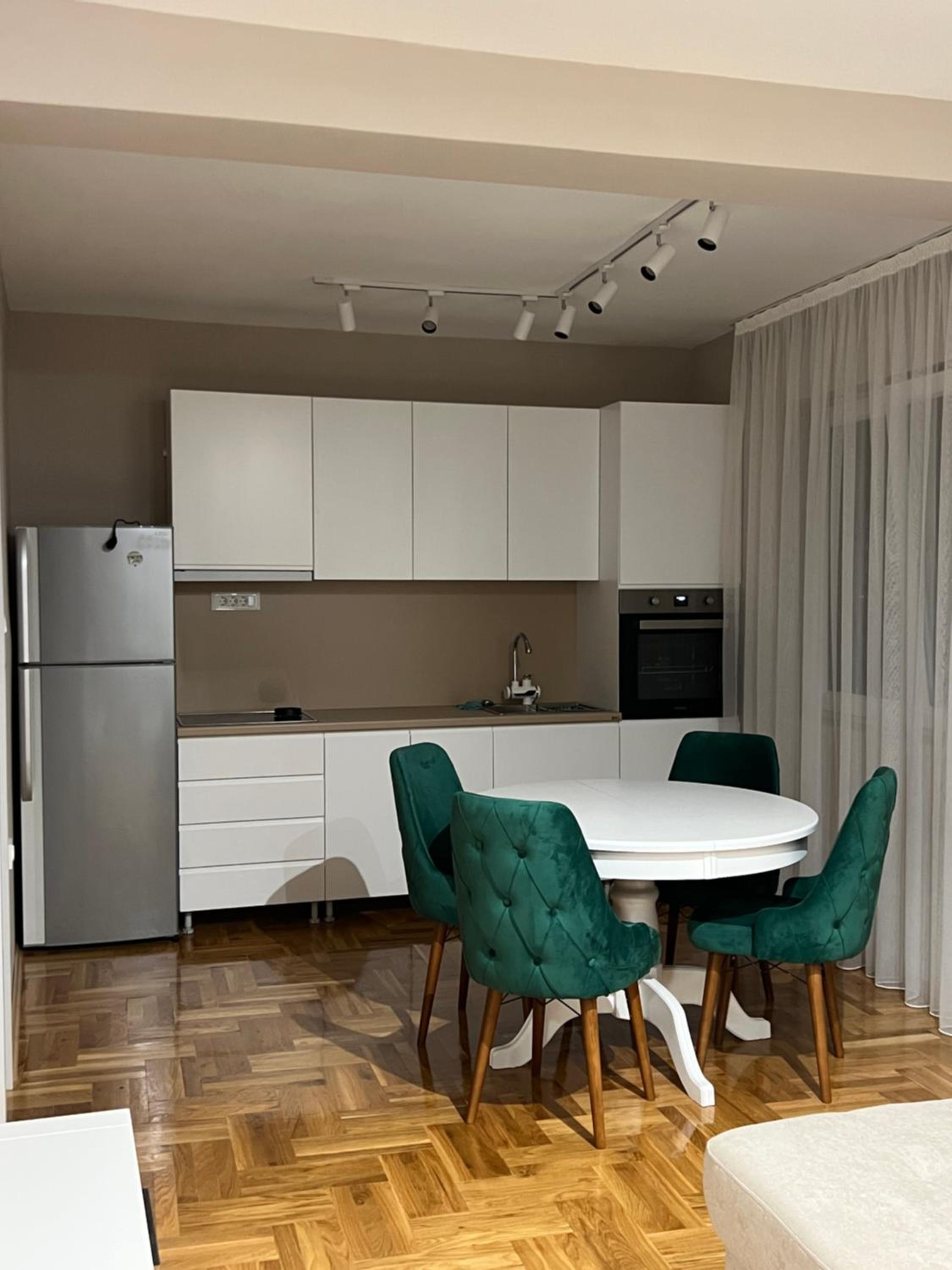 Kali Apartments