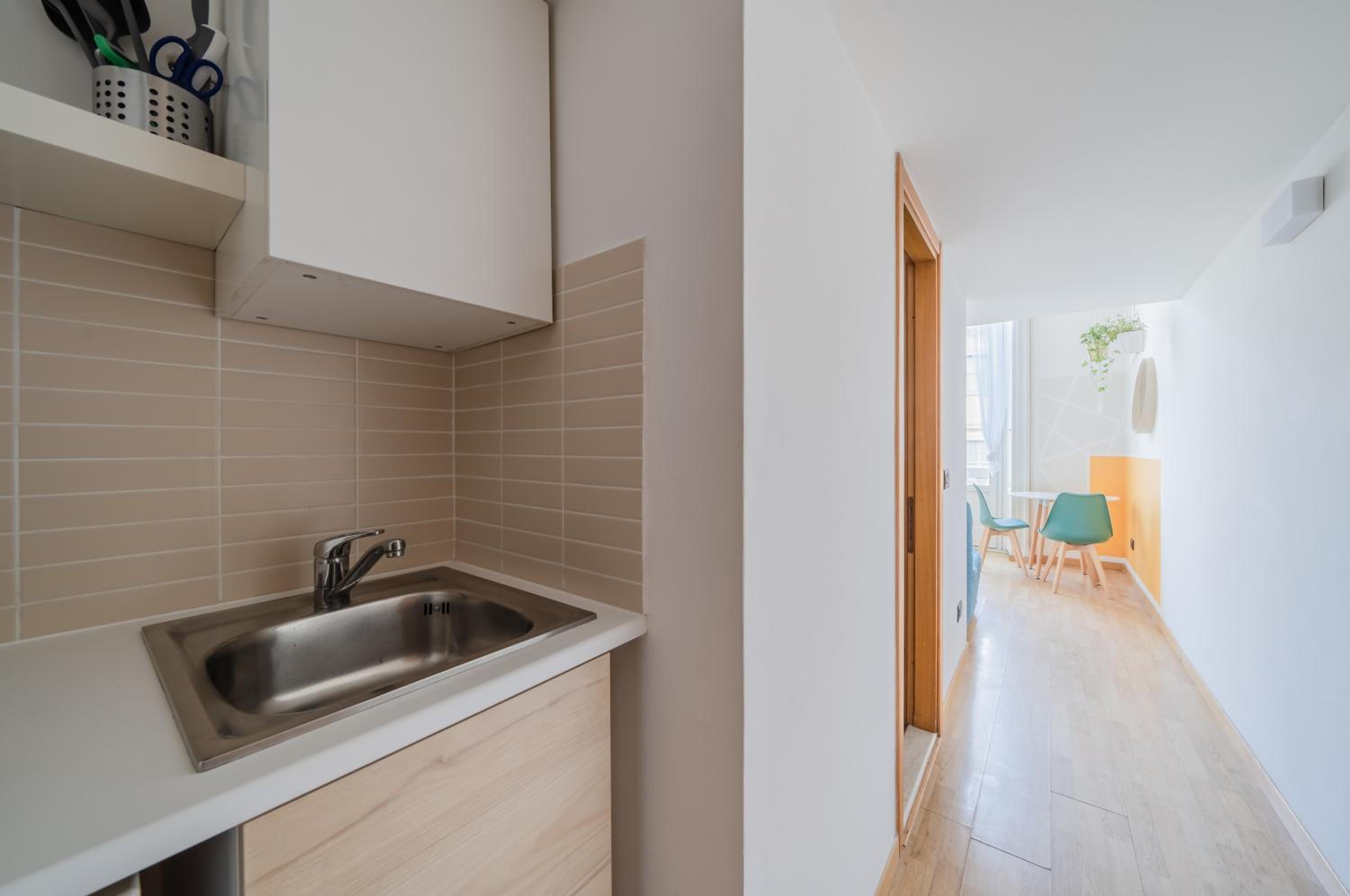GuestHost - Central Studio APTS Milano-Corso Magenta