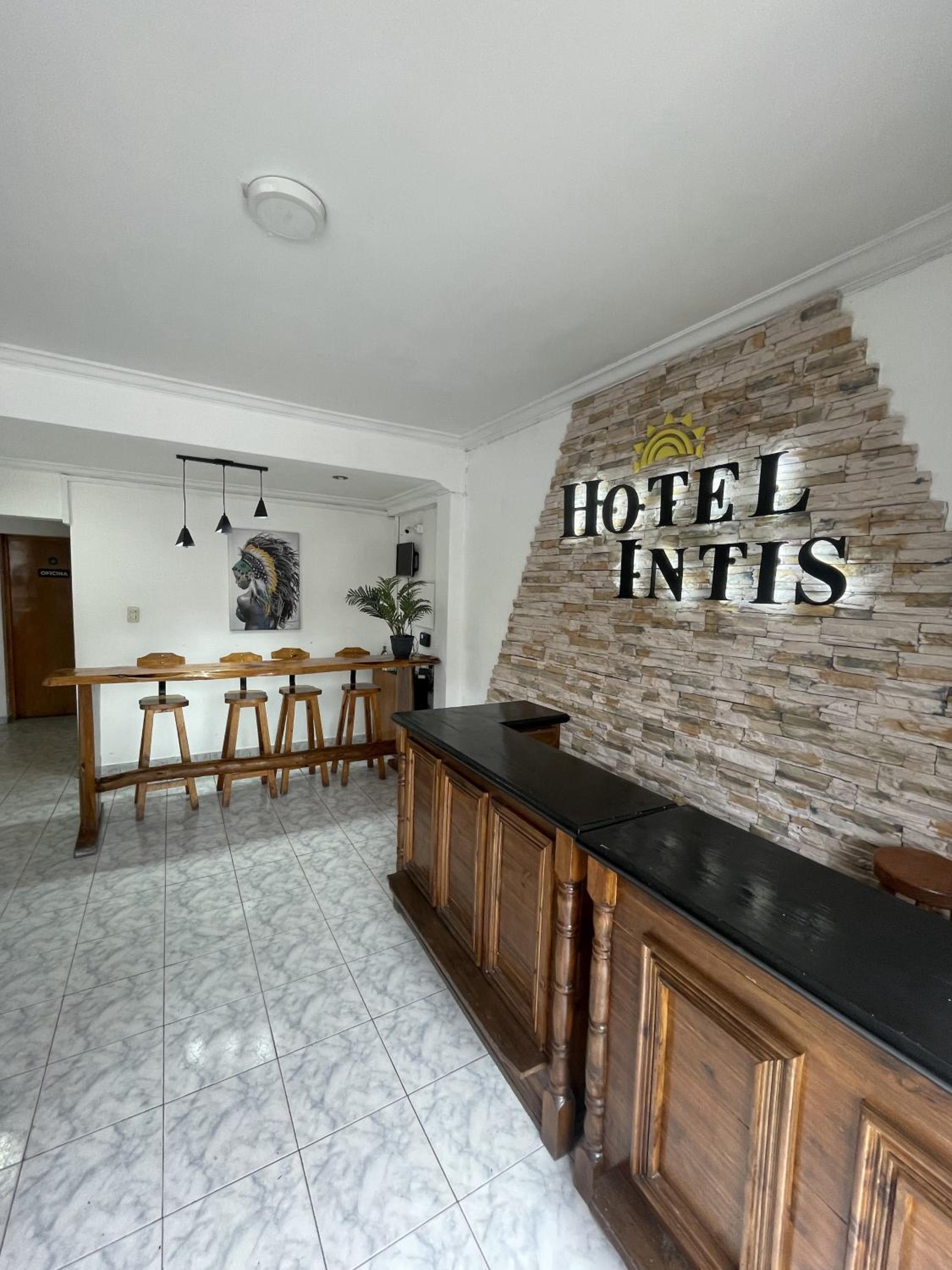 Intis