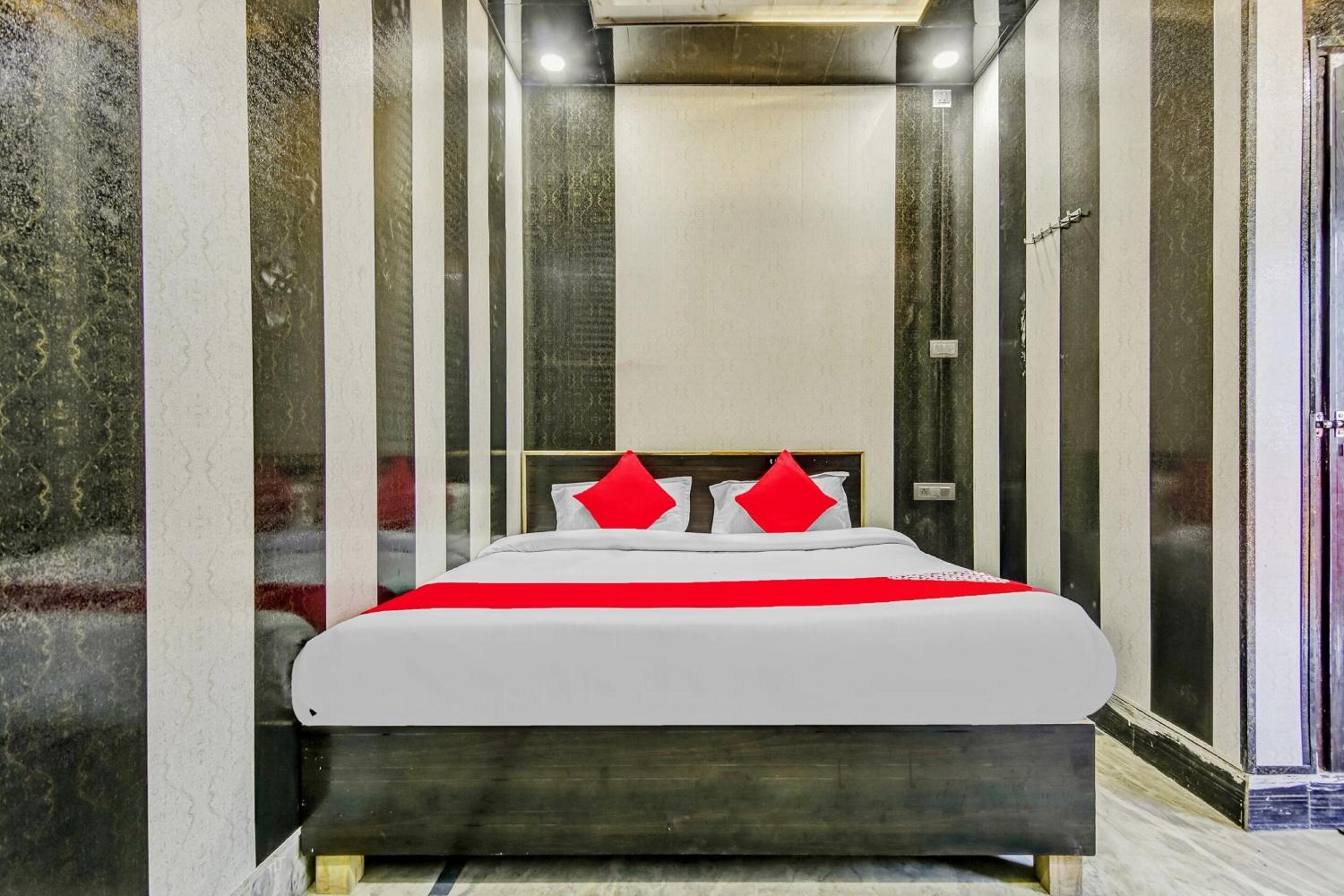 Hotel O Grand Vivan