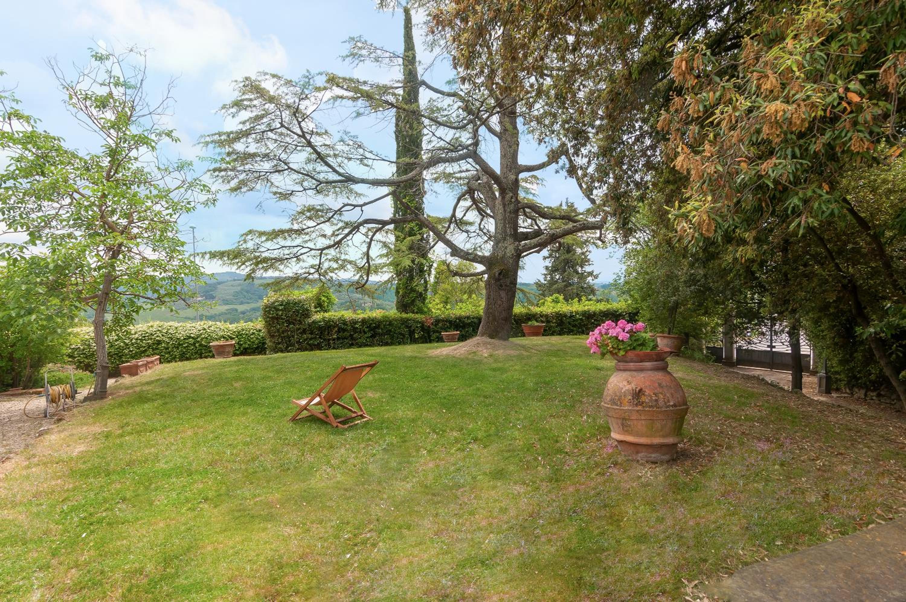 Fattoria la Gigliola - Il Frantoio view 2