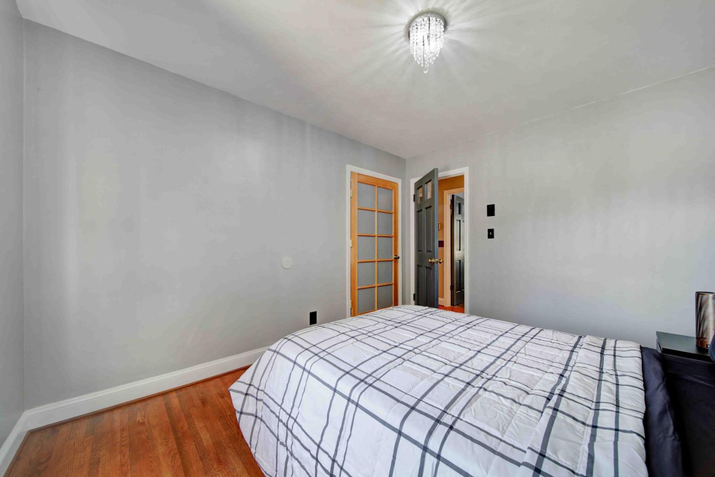 Cozy Ranch Hideaway 10 Min CLT Uptown w/EV charger view 3