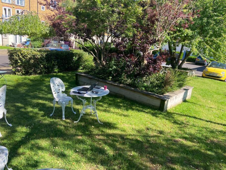 Shoreditch apartment with lovely garden