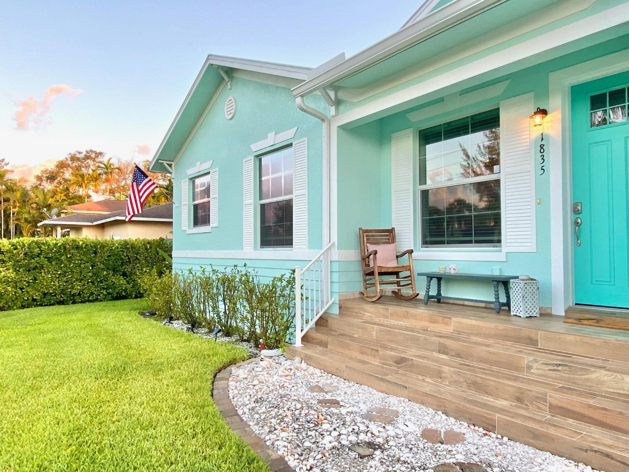 Hotel Coastal Cottage At Naples Bay