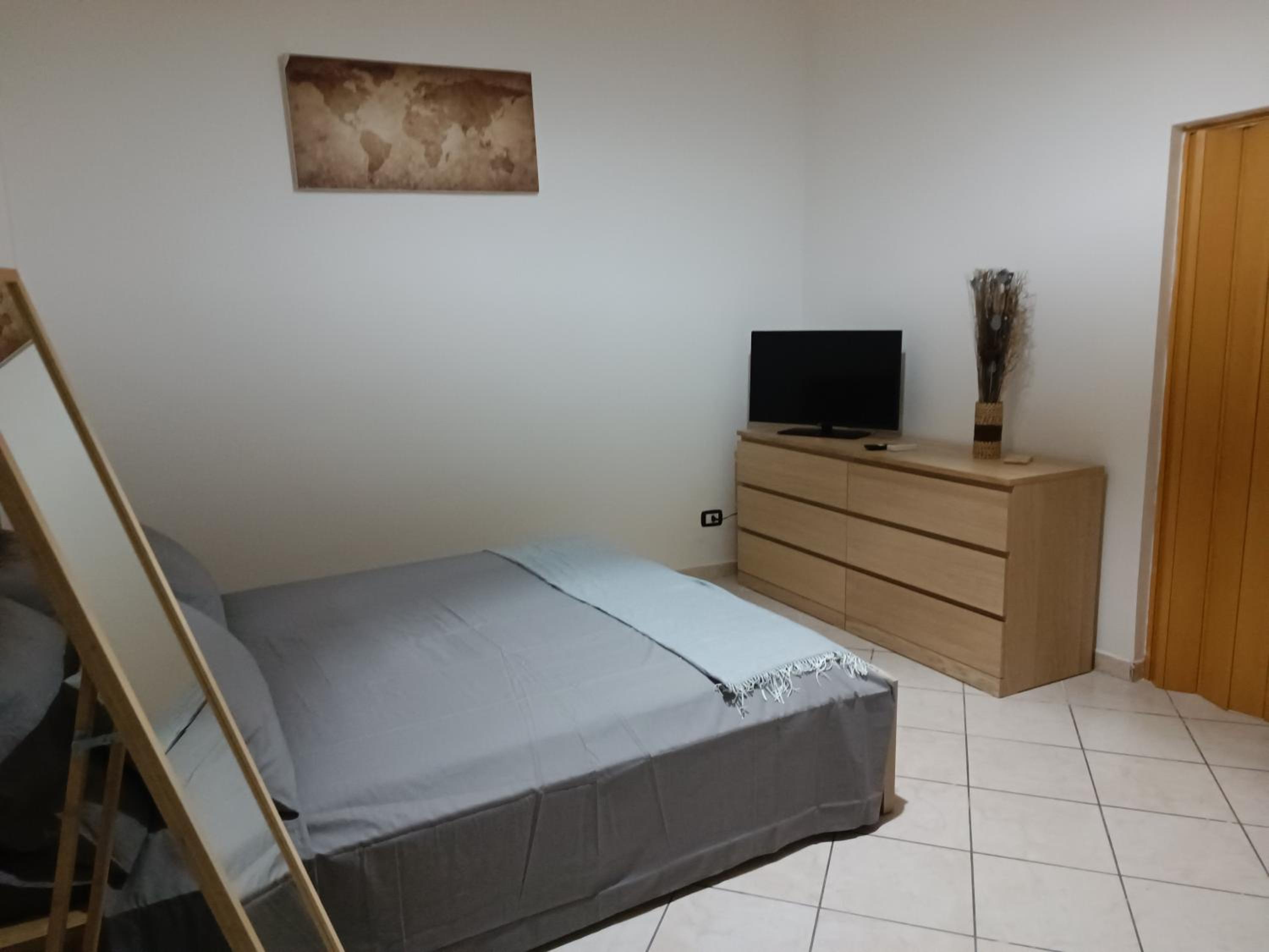 Espy Naples