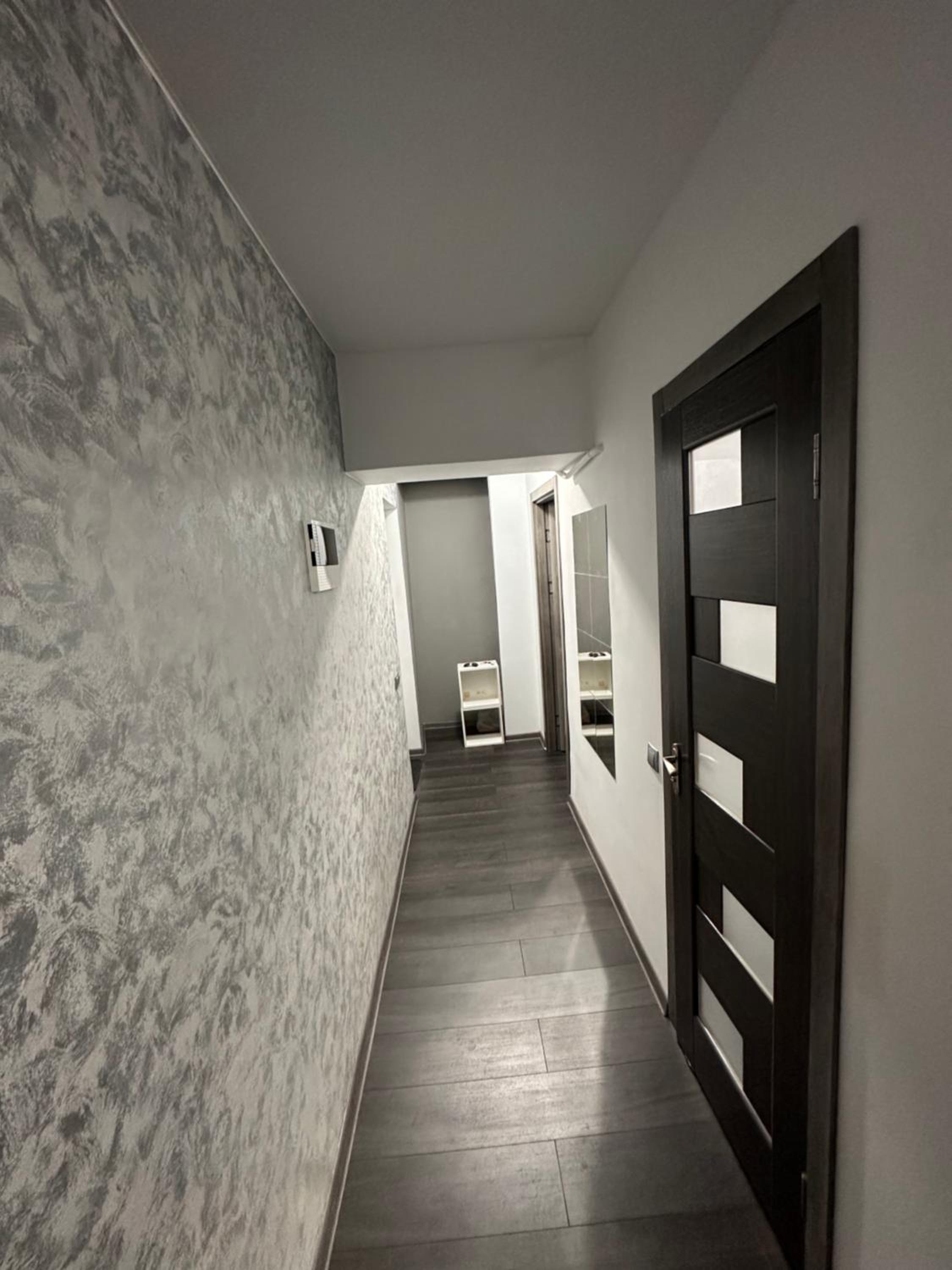 Comfy apartment in the center view 3