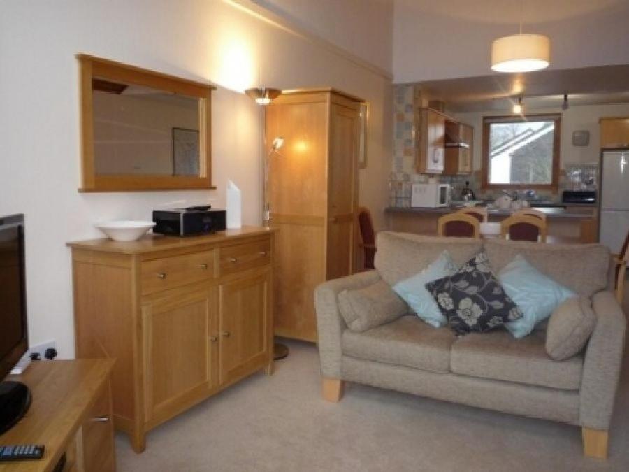 Keswick Bridge 19, within walking distance of Keswick town centre, strictly no pets view 4