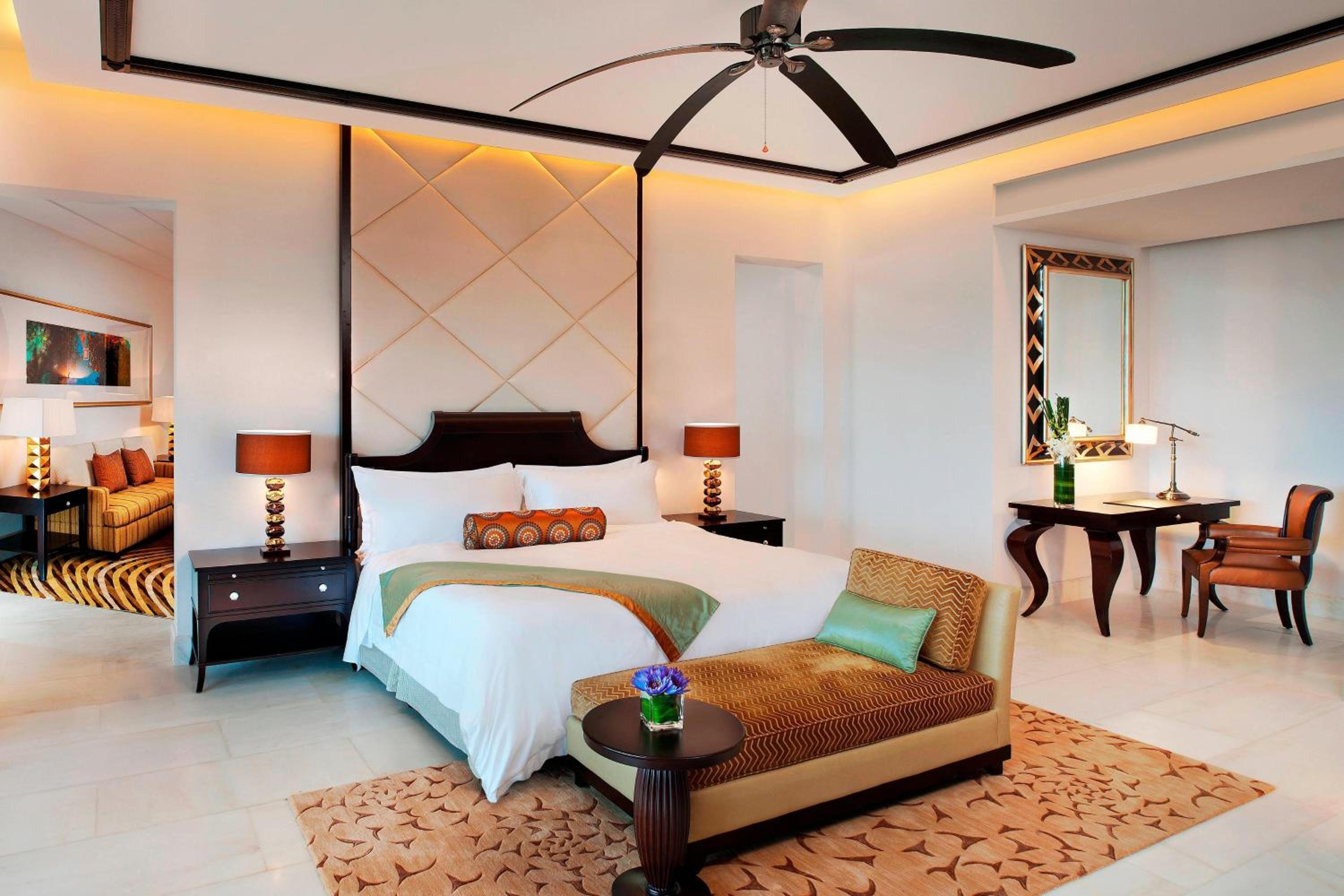The St. Regis Sanya Yalong Bay Resort 99
