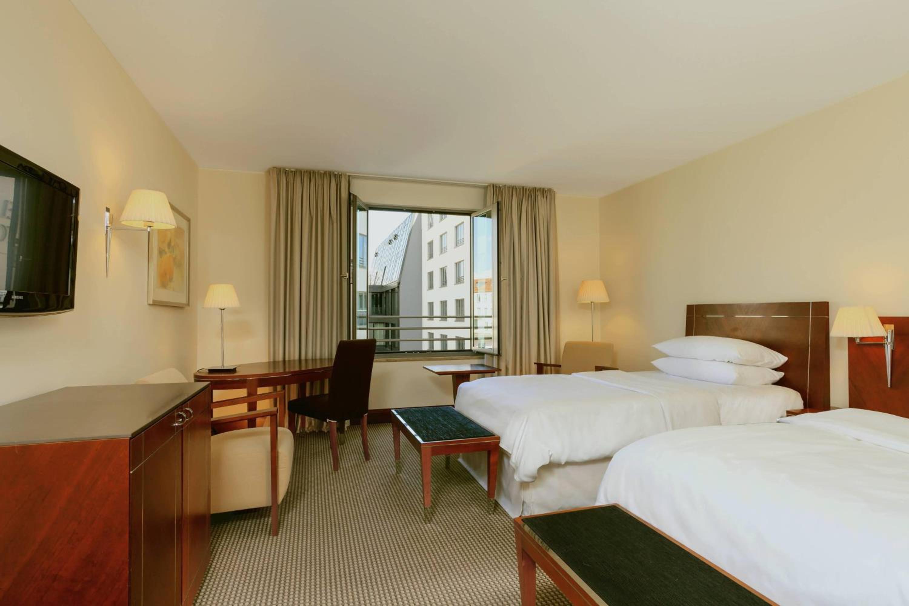 Sheraton Carlton Nuernberg - Property Image 35
