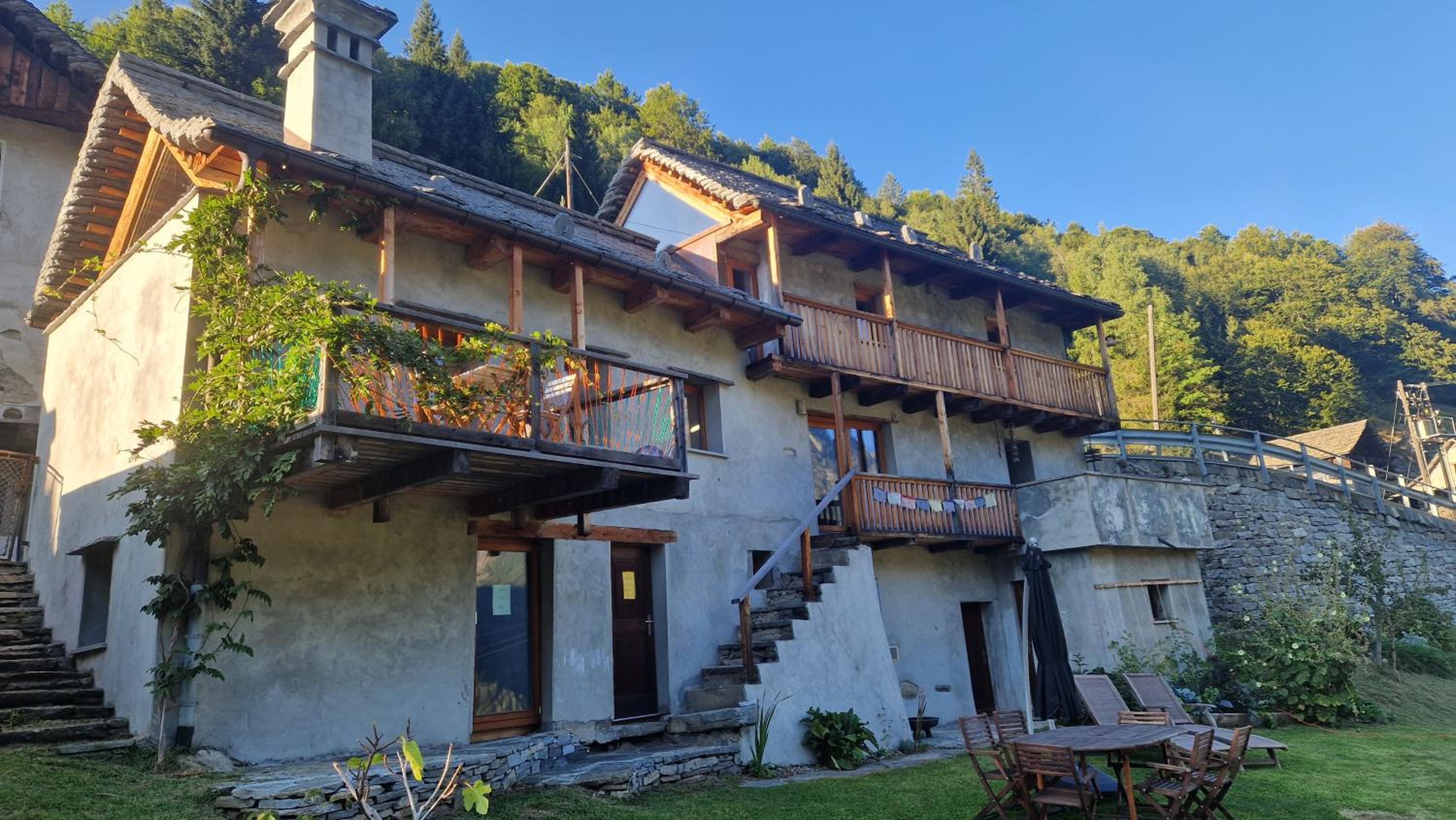 Casa Viola