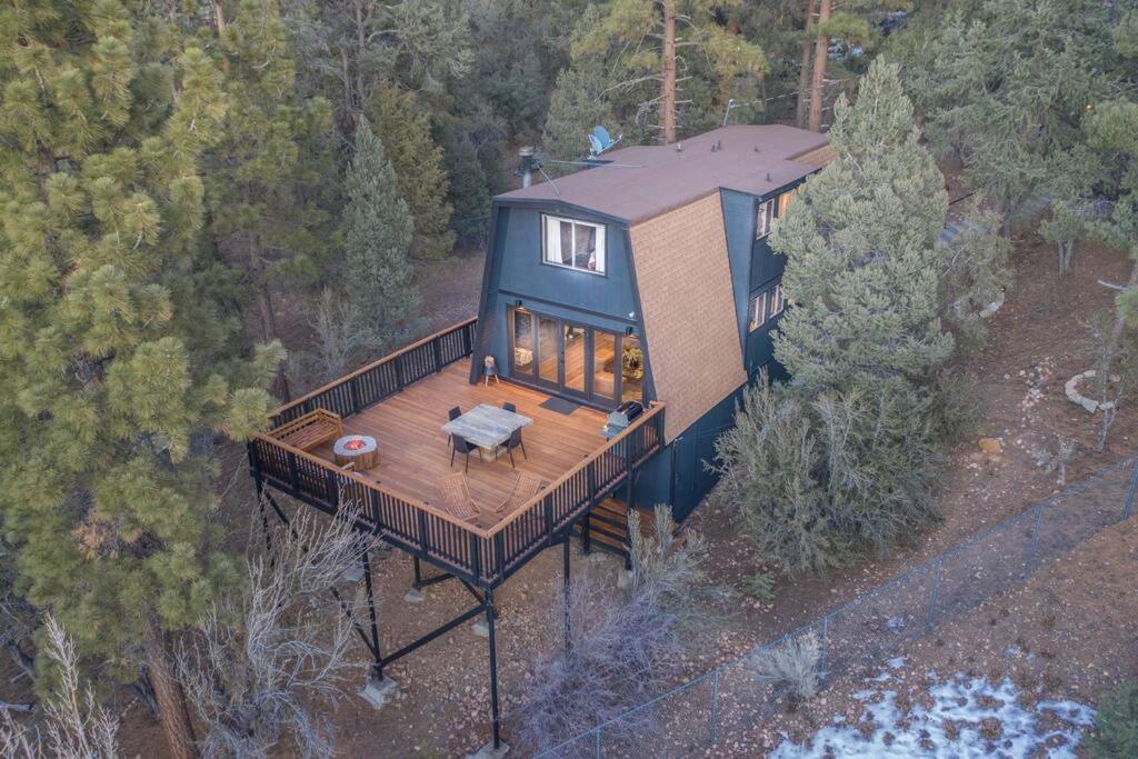Stunning Cabin with Private Deck view 4