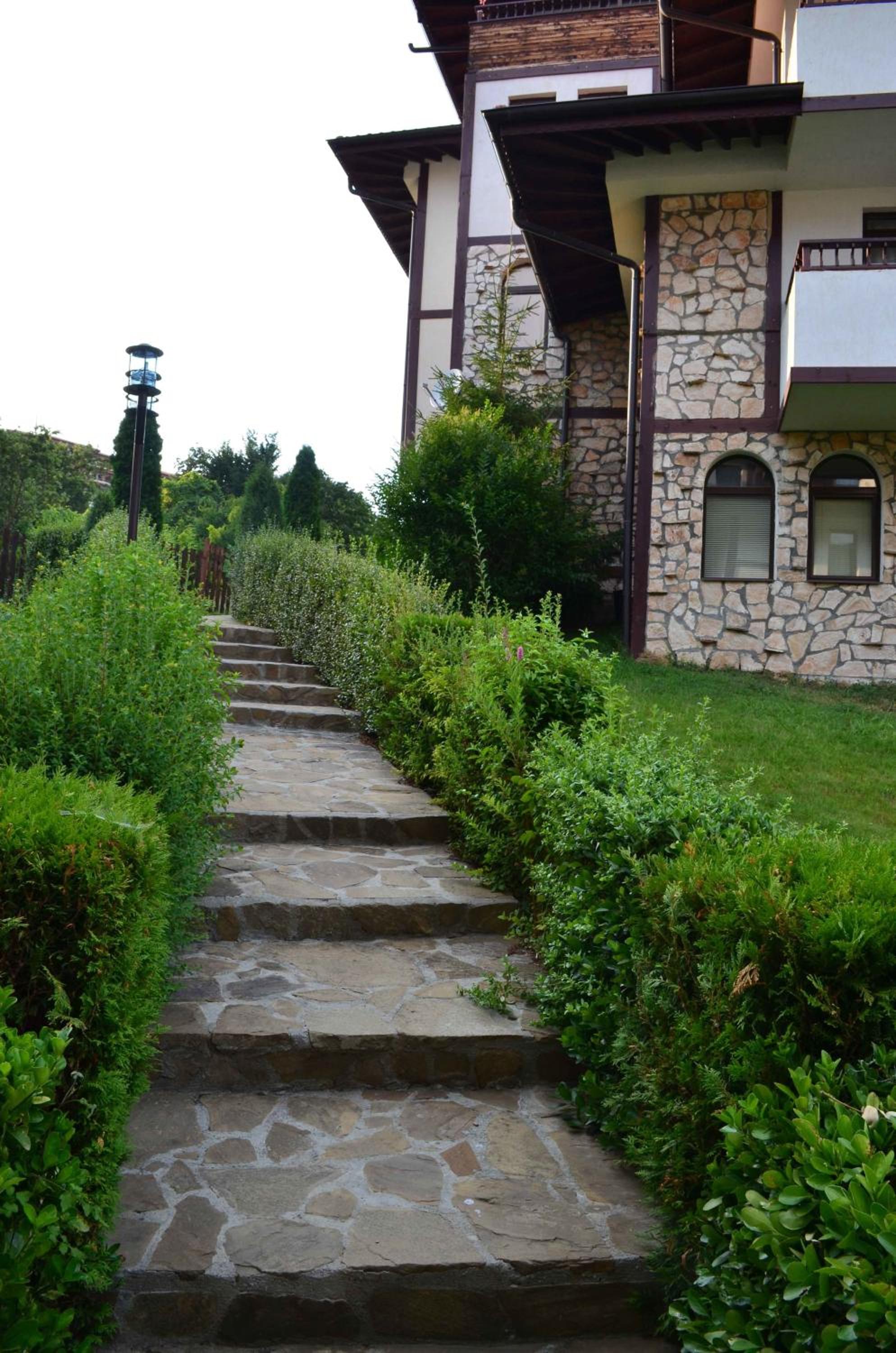 Etara 2 Apartment