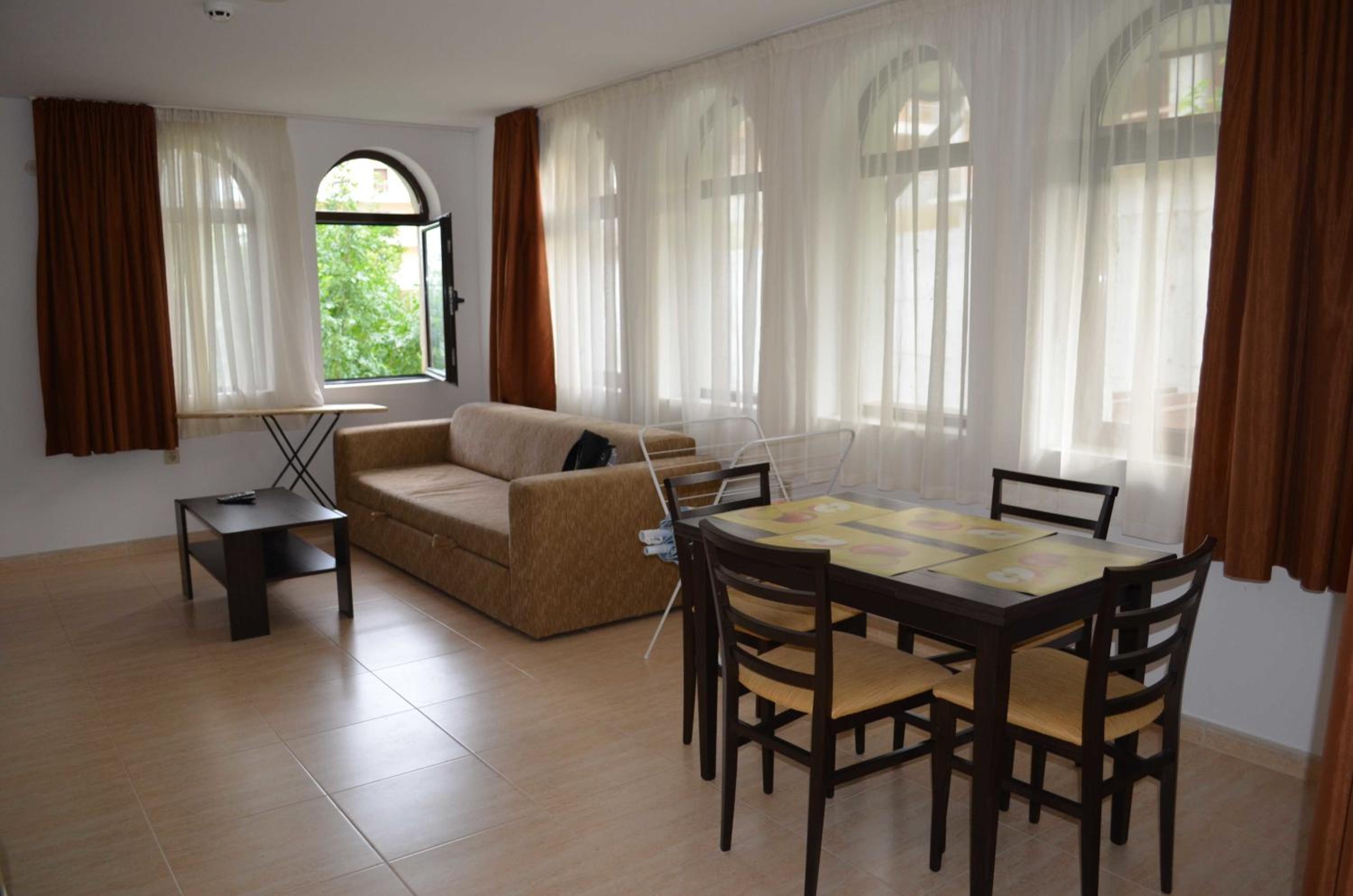 Etara 2 Apartment