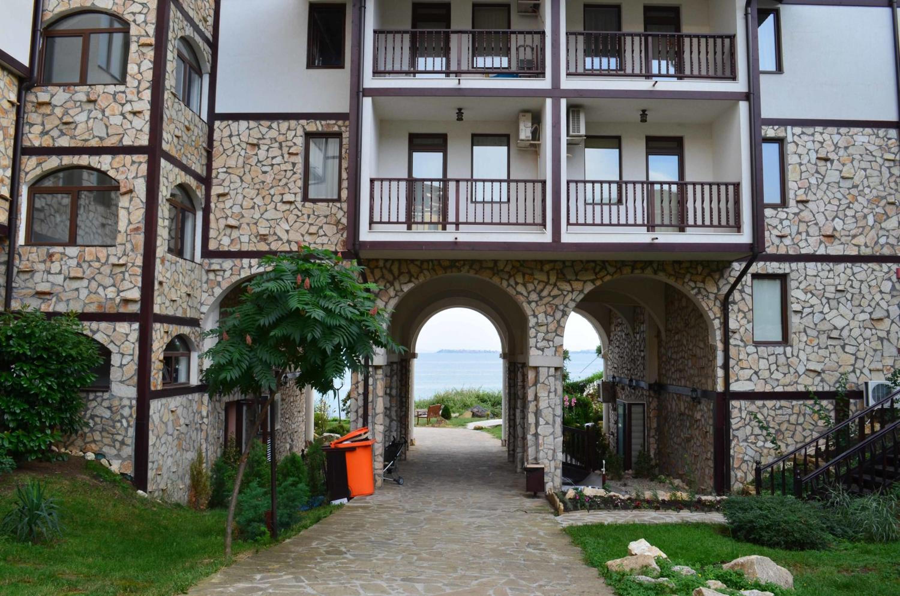 Etara 2 Apartment