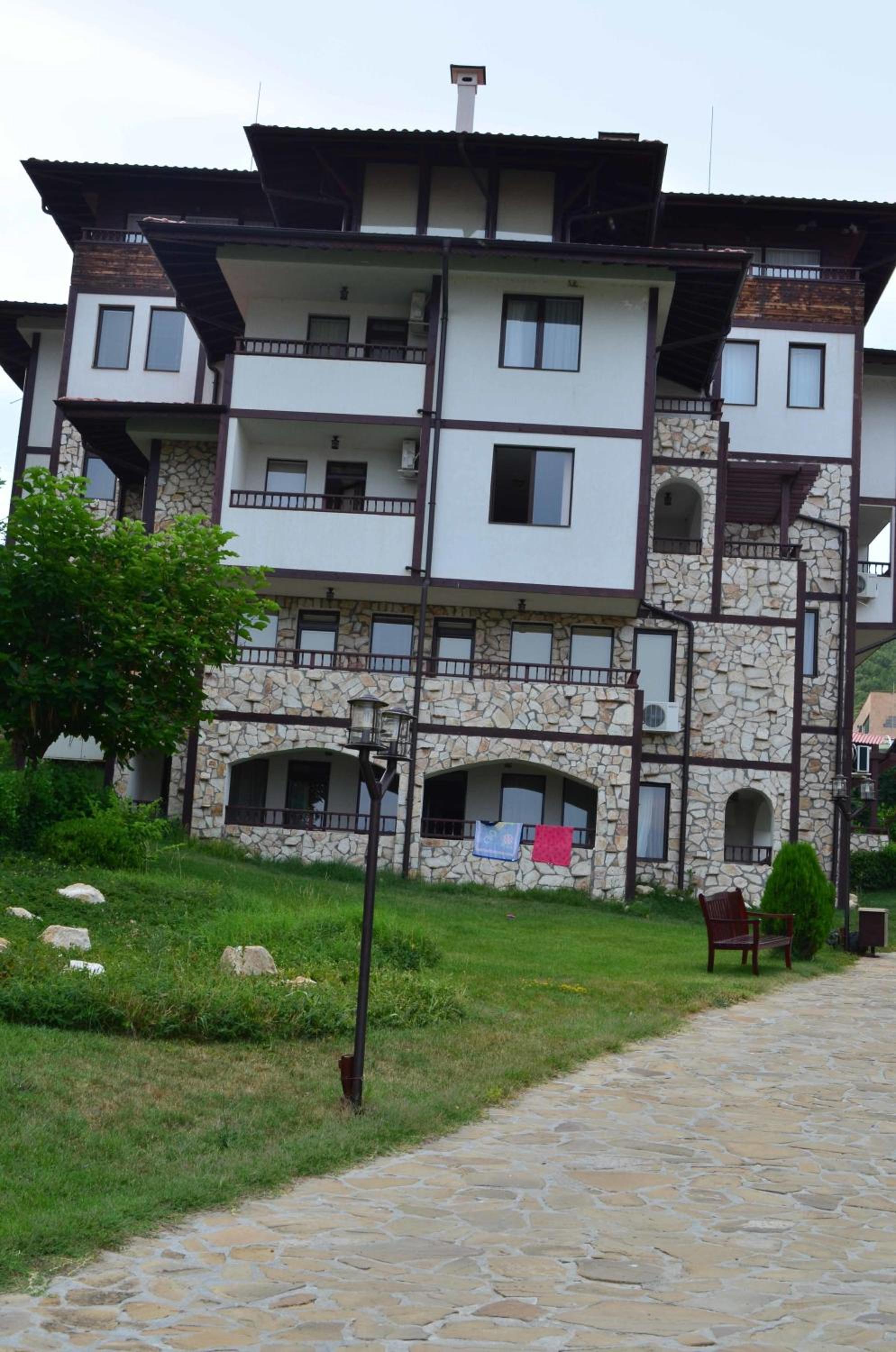 Etara 2 Apartment