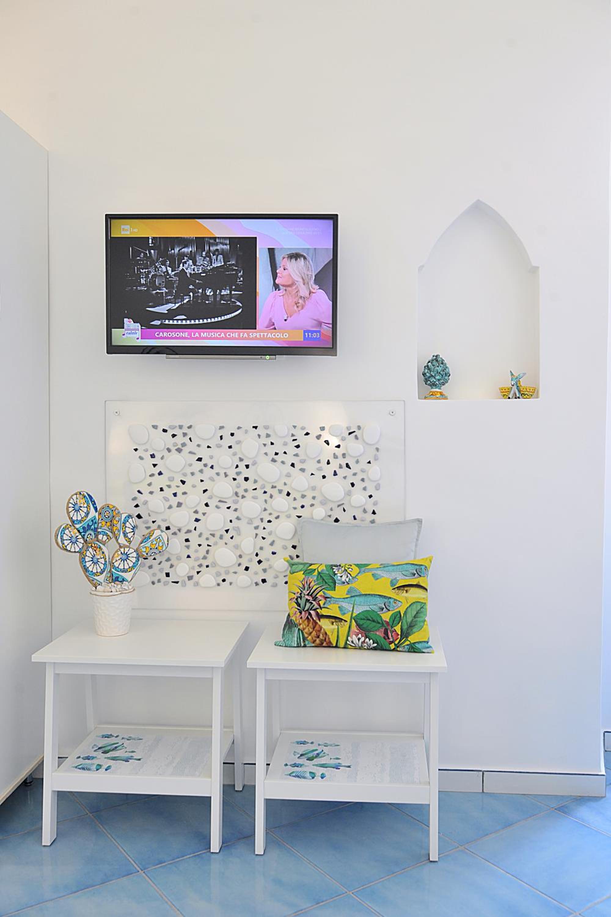 Hotel CASETTAZZURRA - Image 1