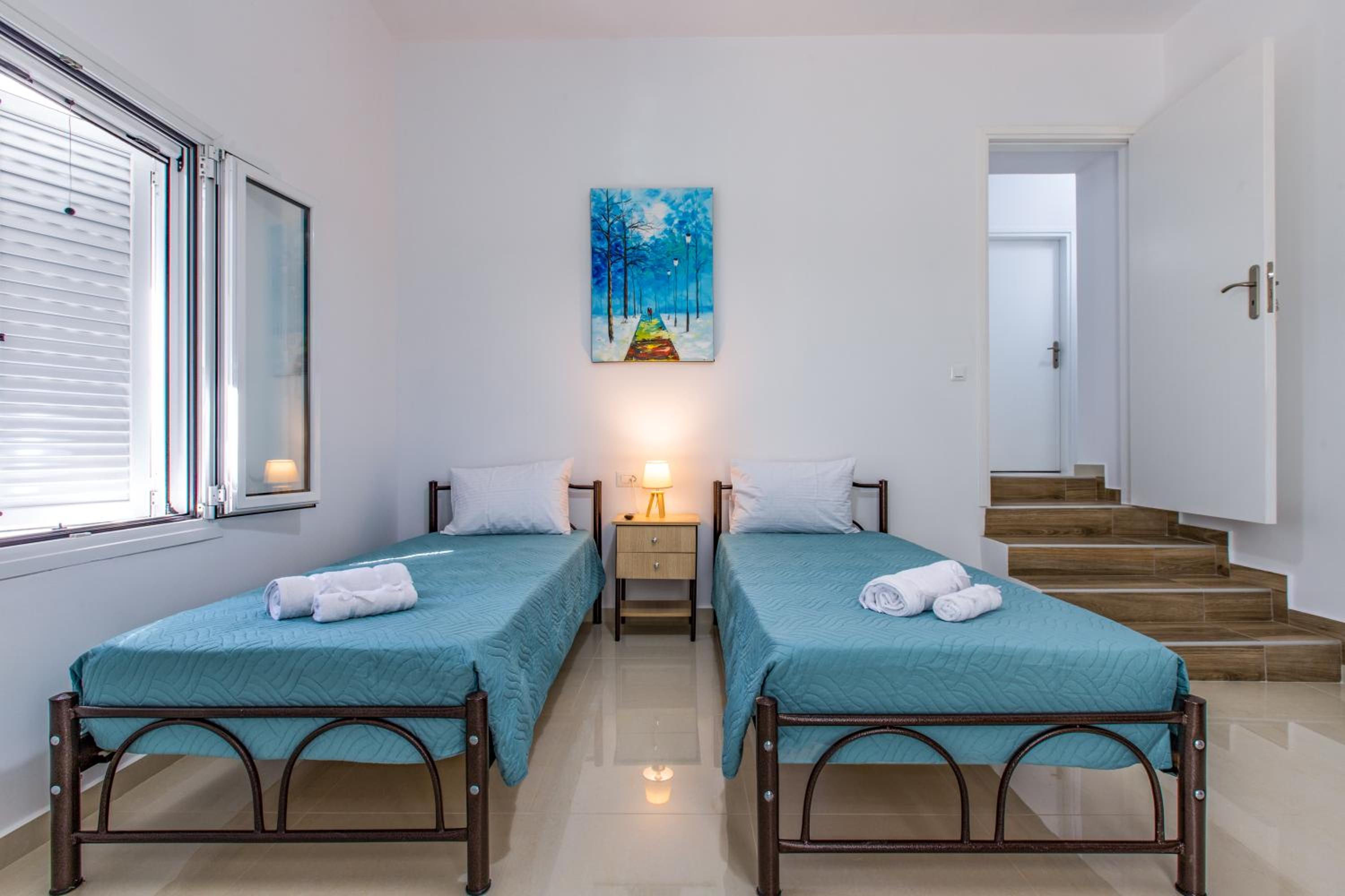 Kalyves Pearl apartments by the sea view 4