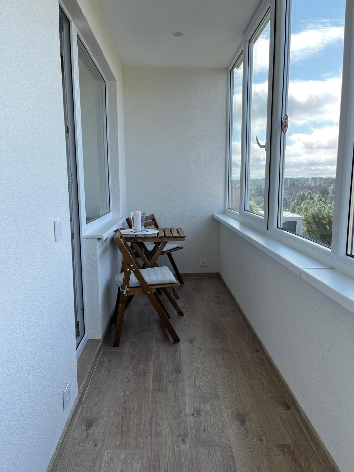 Pine Apartment