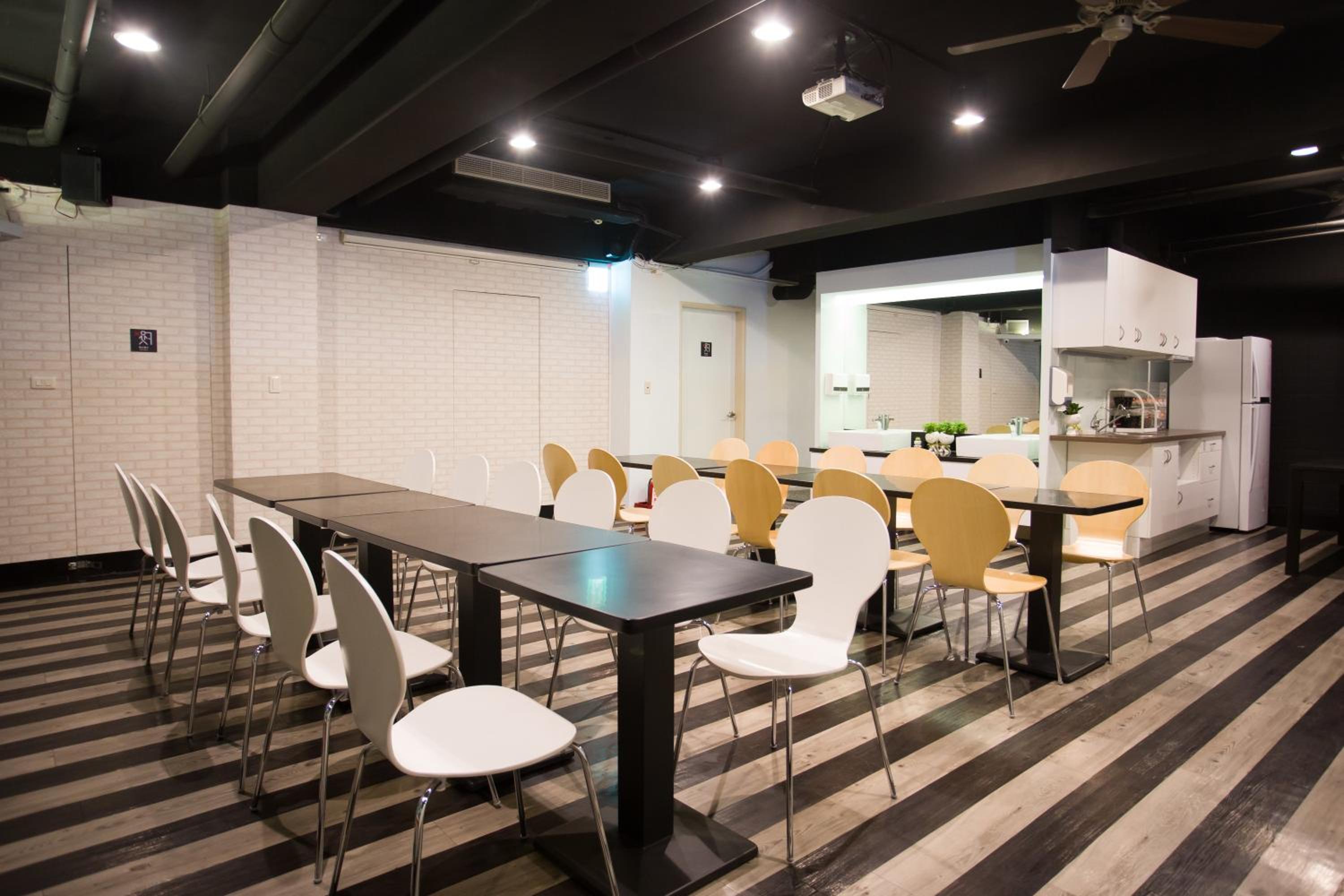 meeting & event spaces