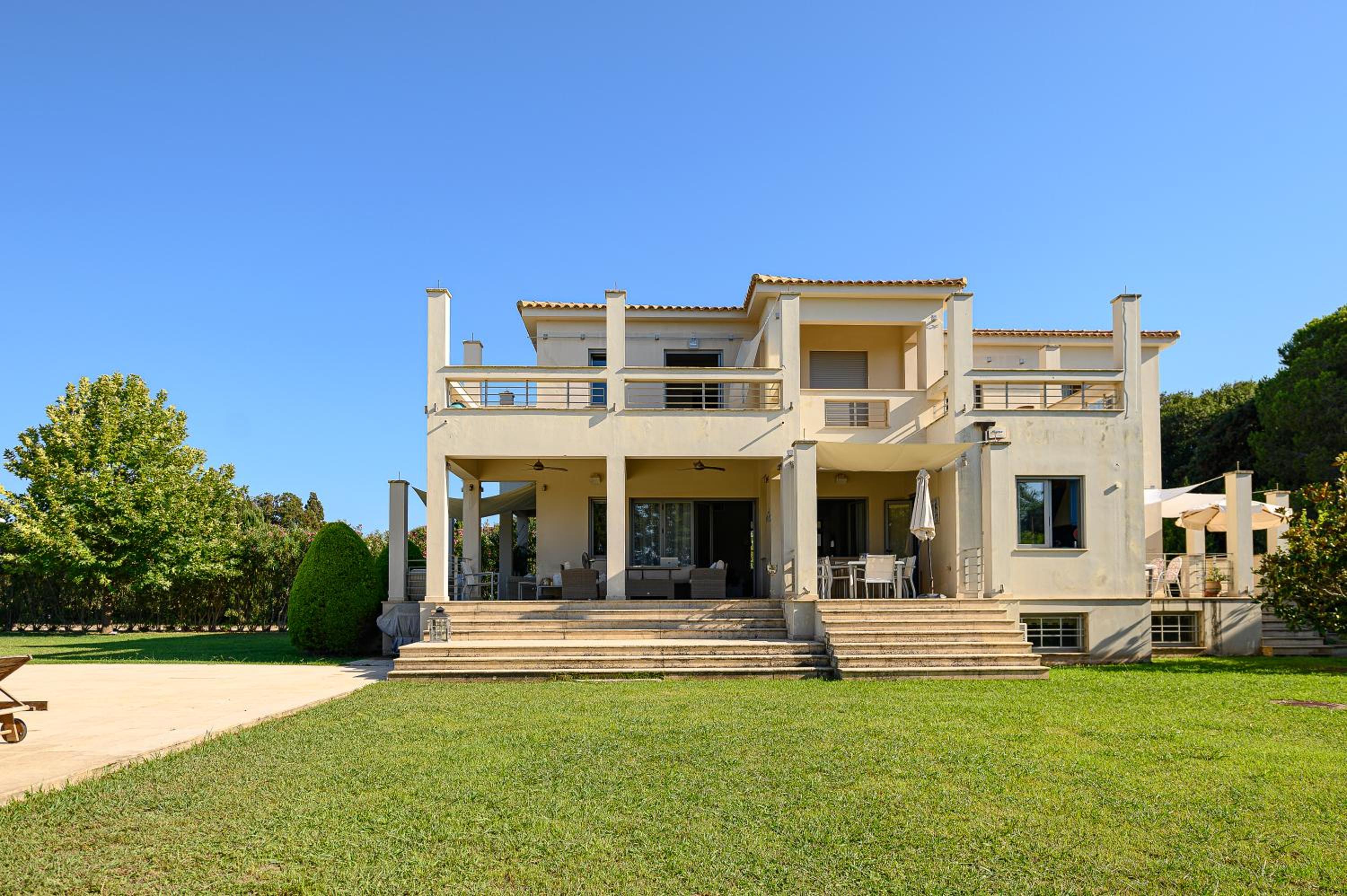 Villa Astoria