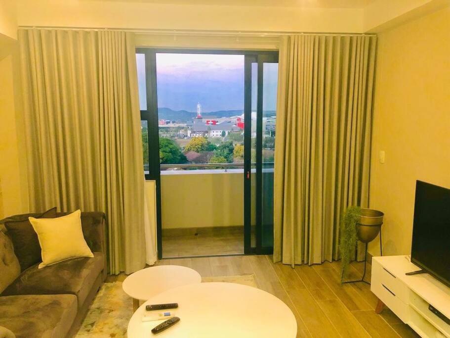 Luxury 1-bedroom Apartment With DSTV and Wi-Fi view 3