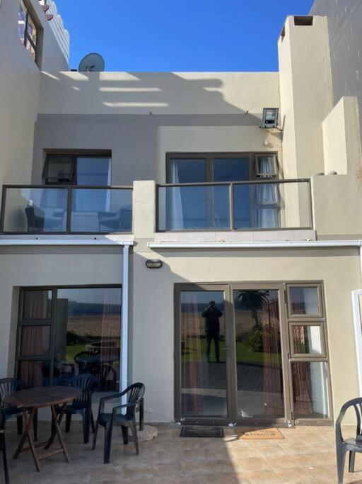 Namibia Coastal Retreat