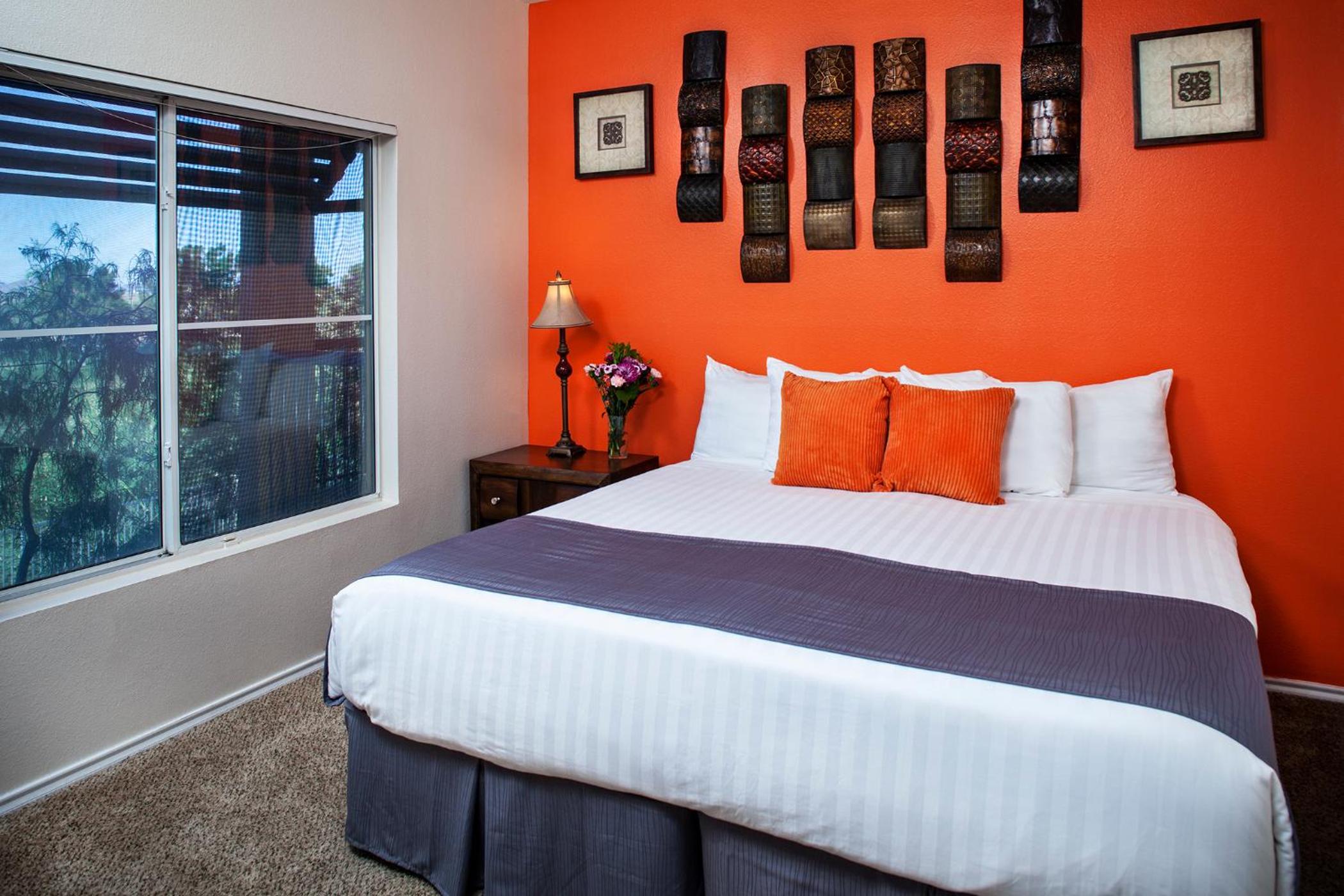 Luxury Vacation Rentals by Meridian CondoResorts