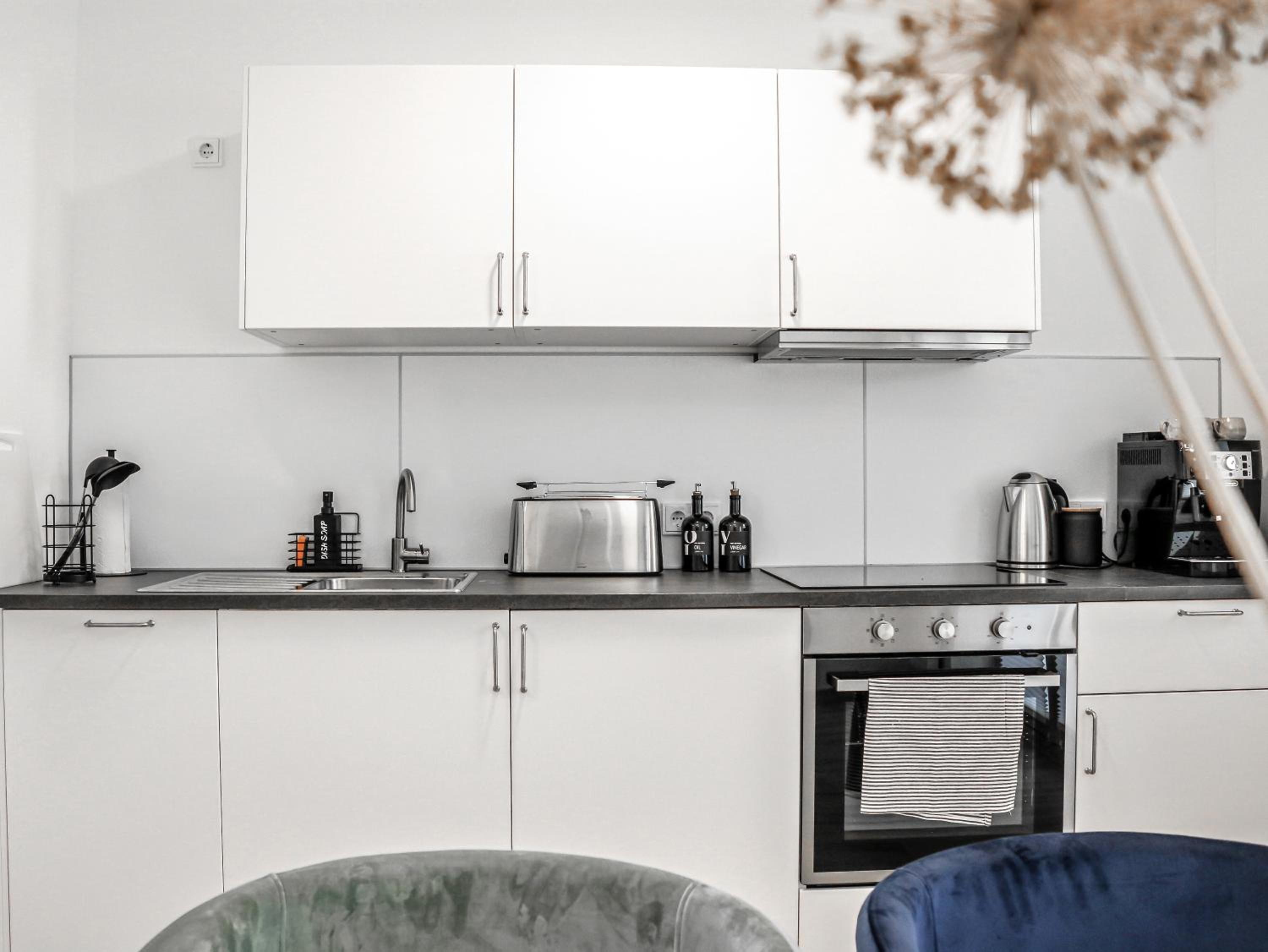 LIGHTPLACE • Design • Boxspring • Balkon • 2 Smart TV •Innenstadt