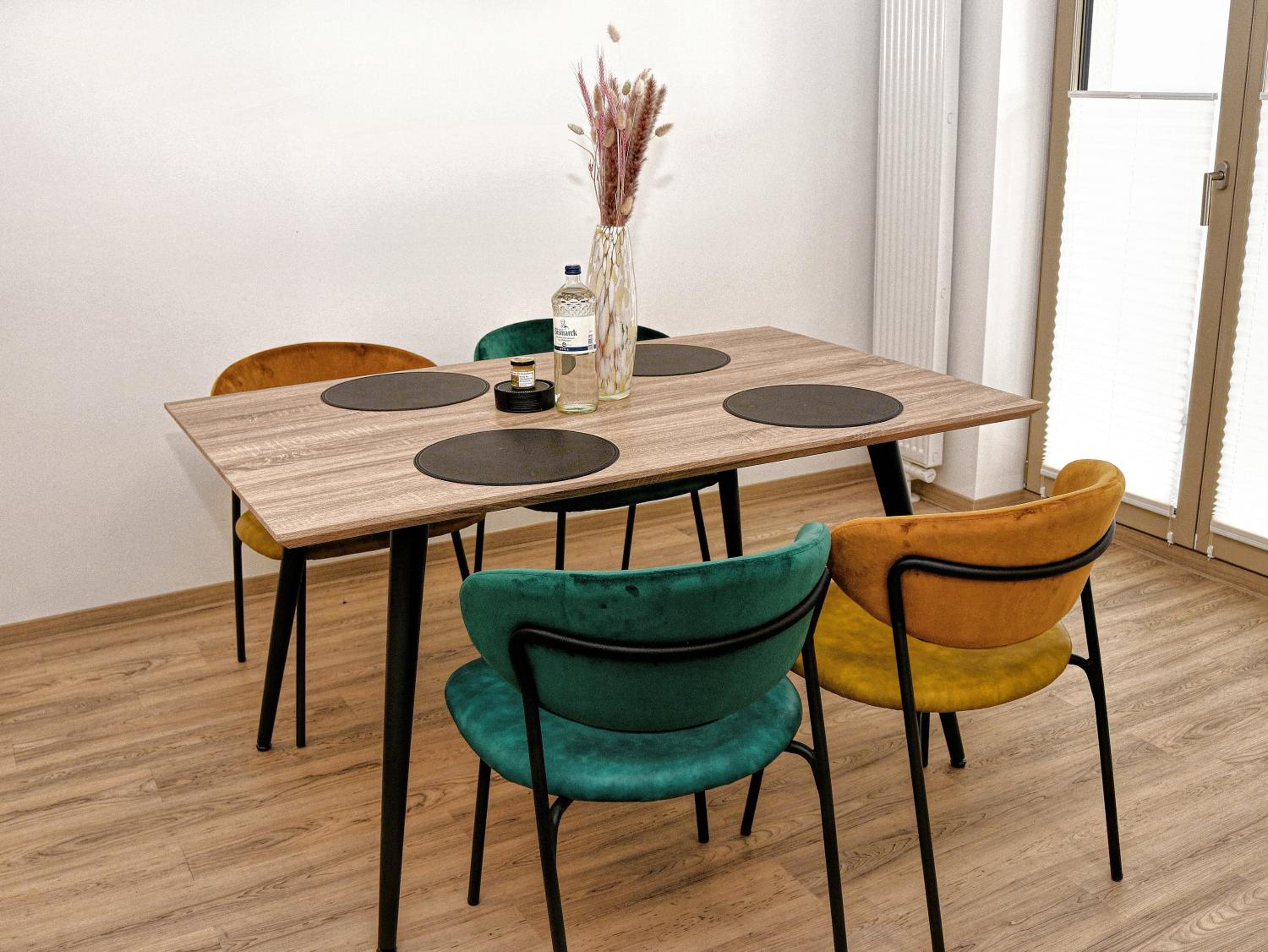 LIGHTPLACE • Design • Boxspring • Balkon • 2 Smart TV •Innenstadt