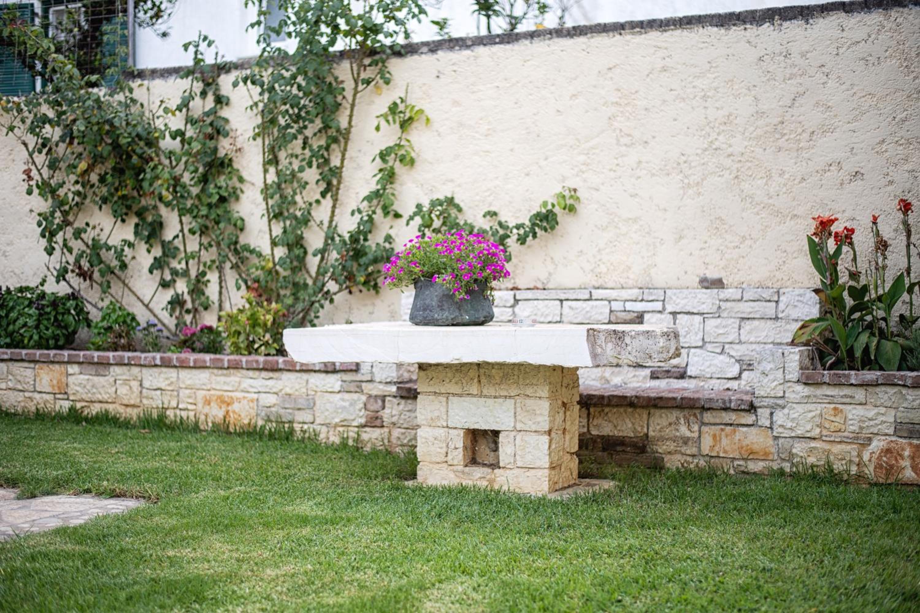 Harmony Garden Suite near Corfu Town